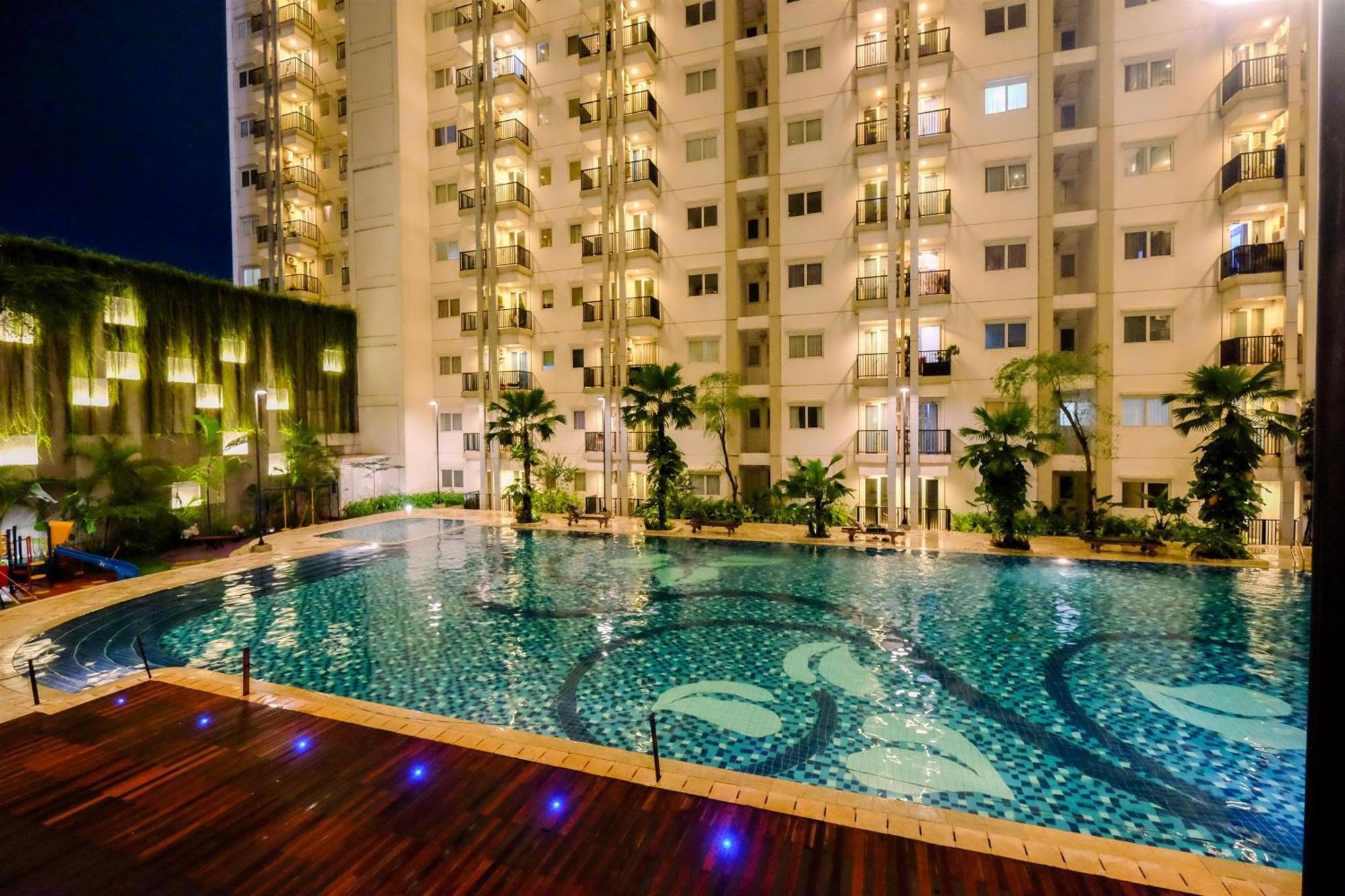 Strategic And Comfort 2br At Signature Park Grande By Travelio * Jakarta