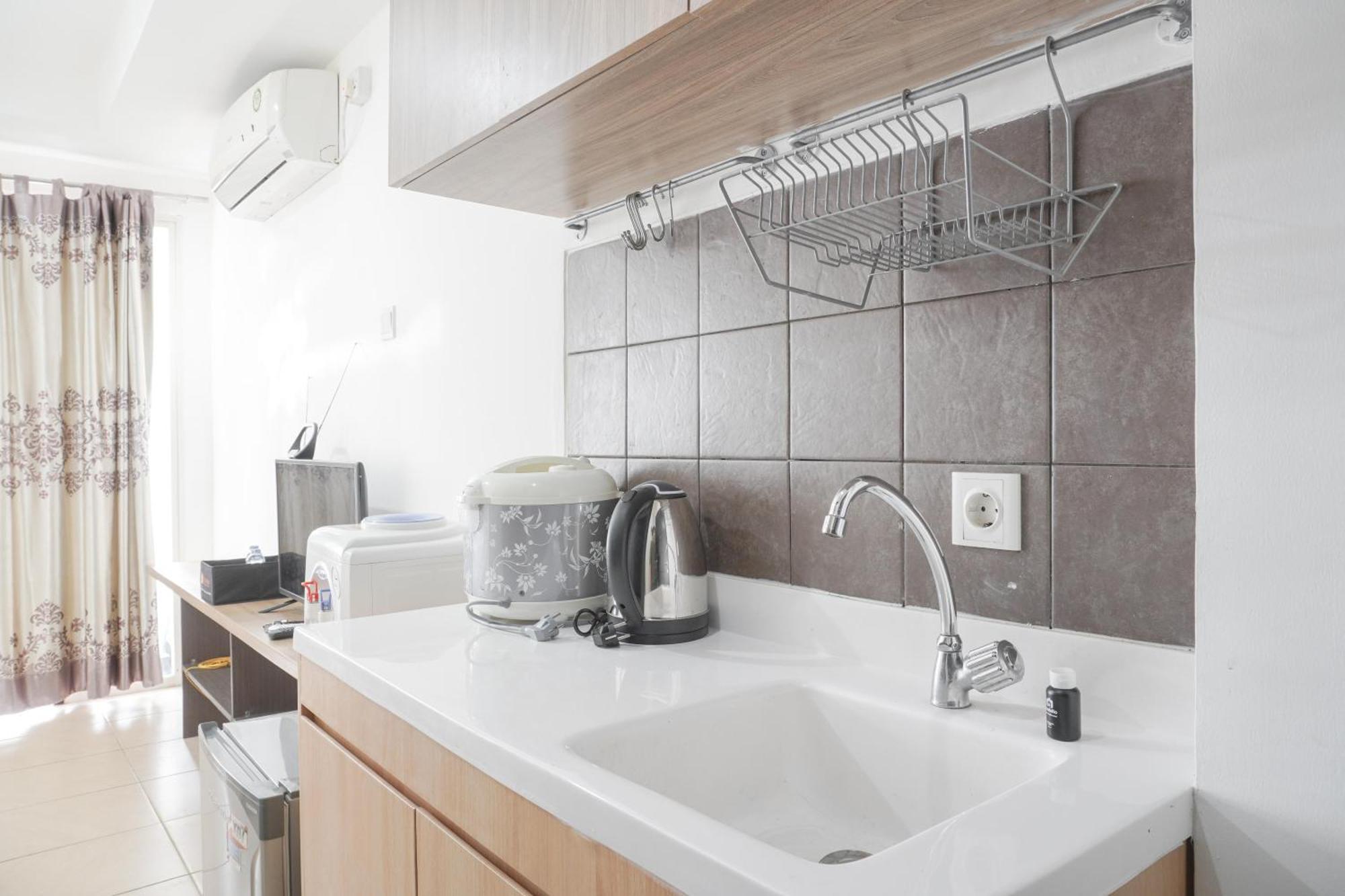 Minimalist And Comfort At Belmont Puri By Travelio Apartment *