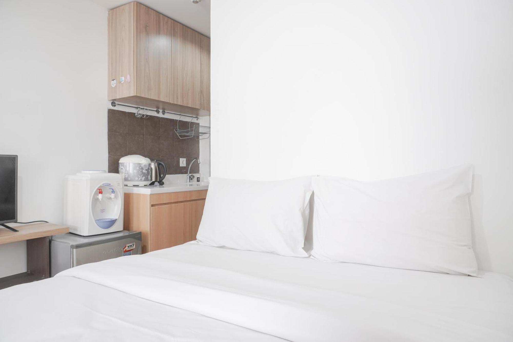 Minimalist And Comfort At Belmont Puri By Travelio *