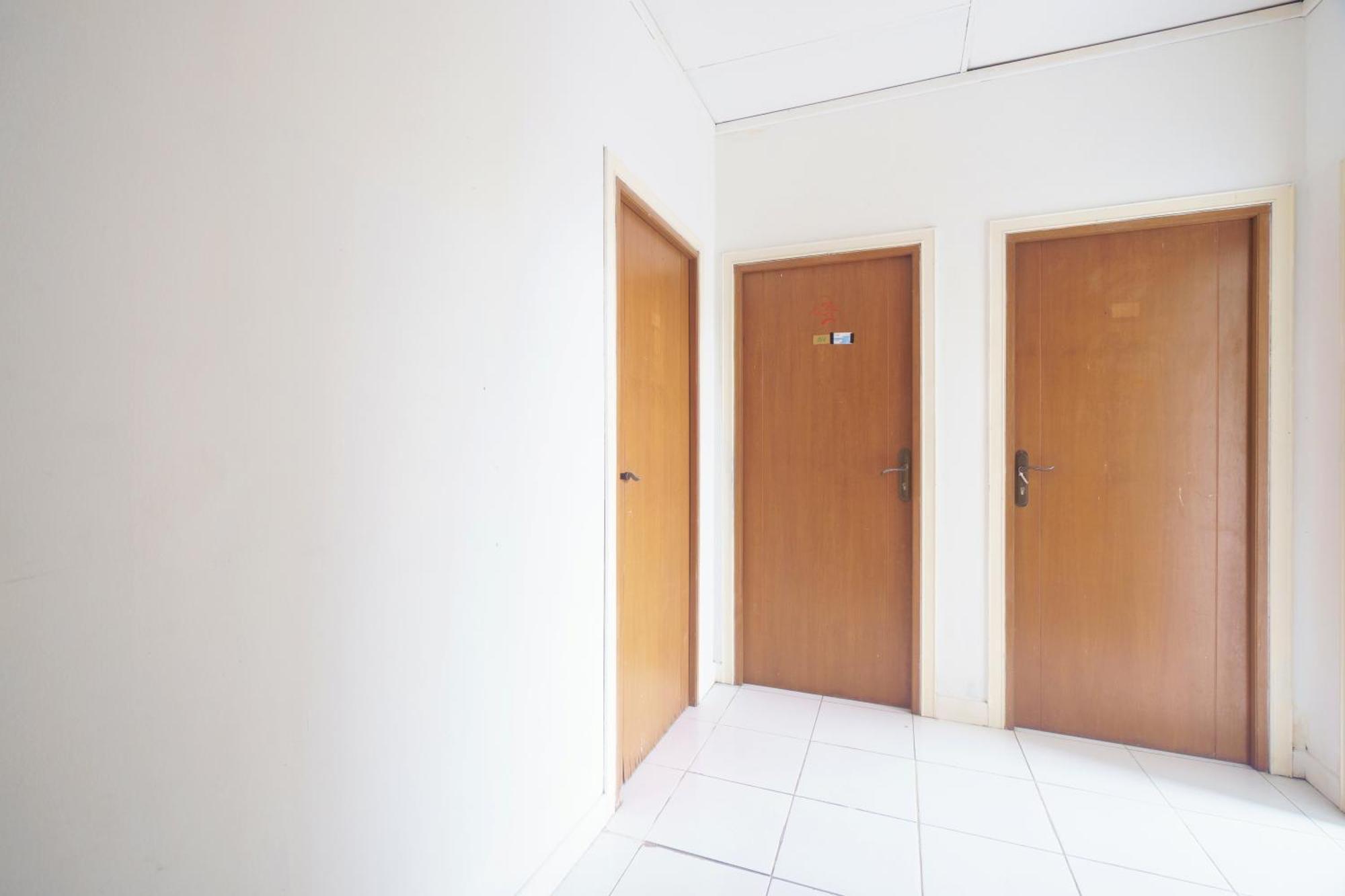 Guest house Nusantara Bango By Reccoma Jakarta