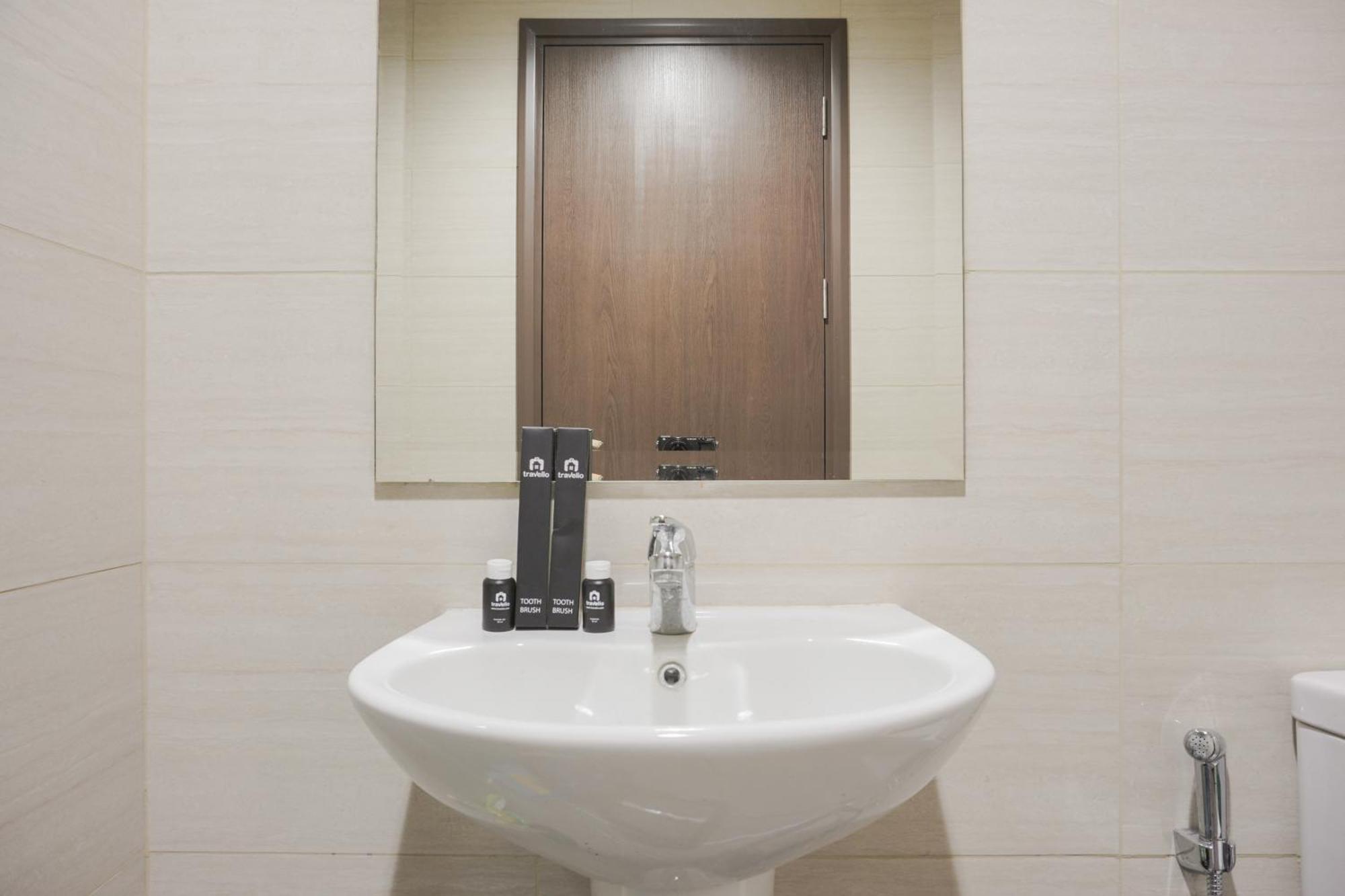Great And Modern At Ciputra International By Travelio