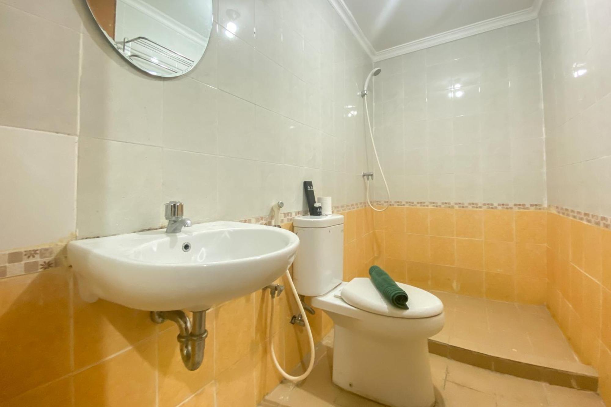 Apartment Luxurious Designed 2br At Grand Palace Kemayoran By Travelio