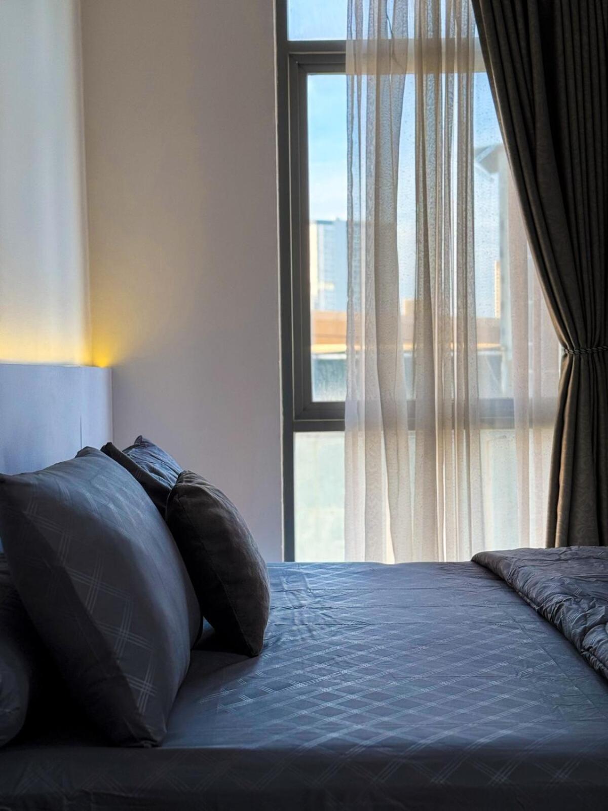Pejaten Park 2br Abalone With Pool Jakarta