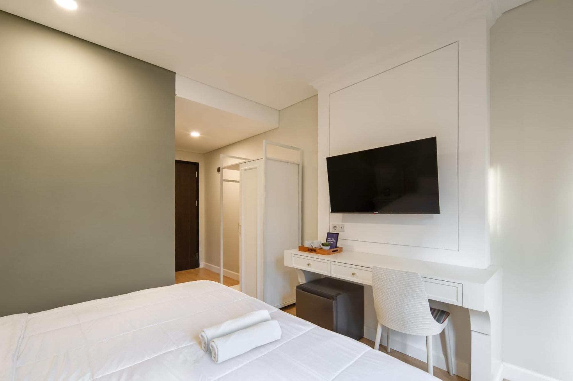 Khách sạn Cove Odilia 3*
