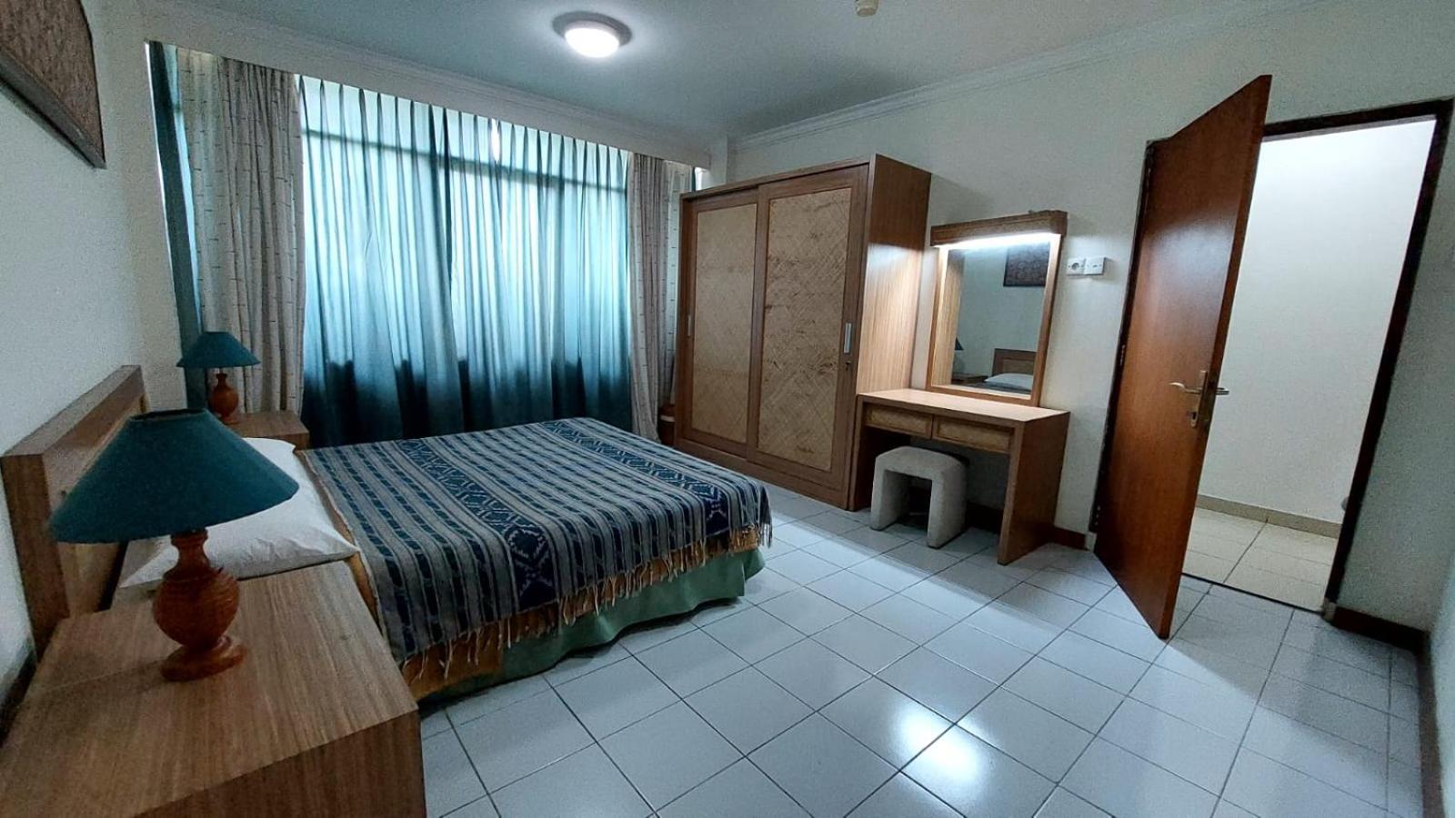 Senayan 3*