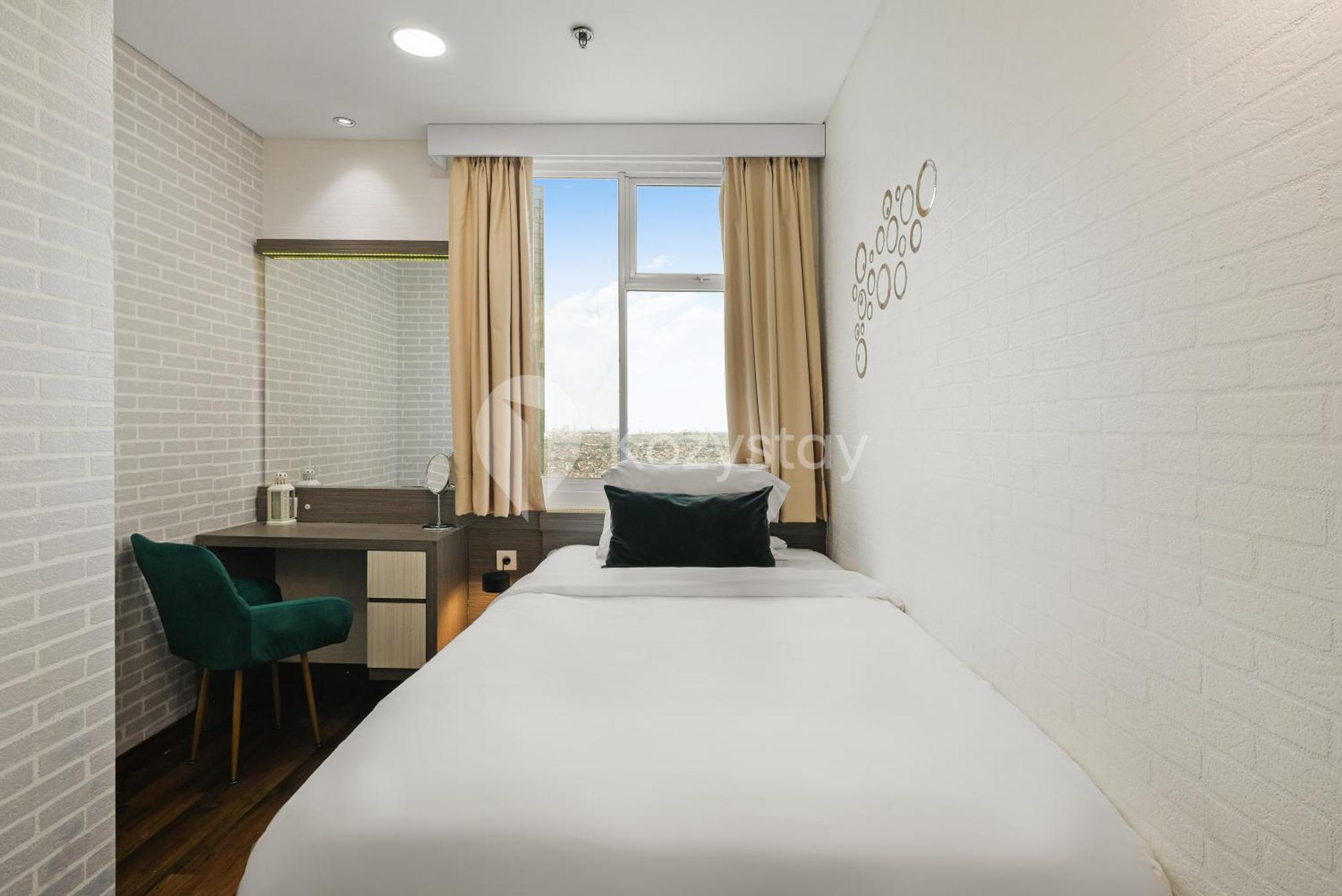 Meadow By Kozystay - Newly Renovated - Kebon Jeruk * Jakarta