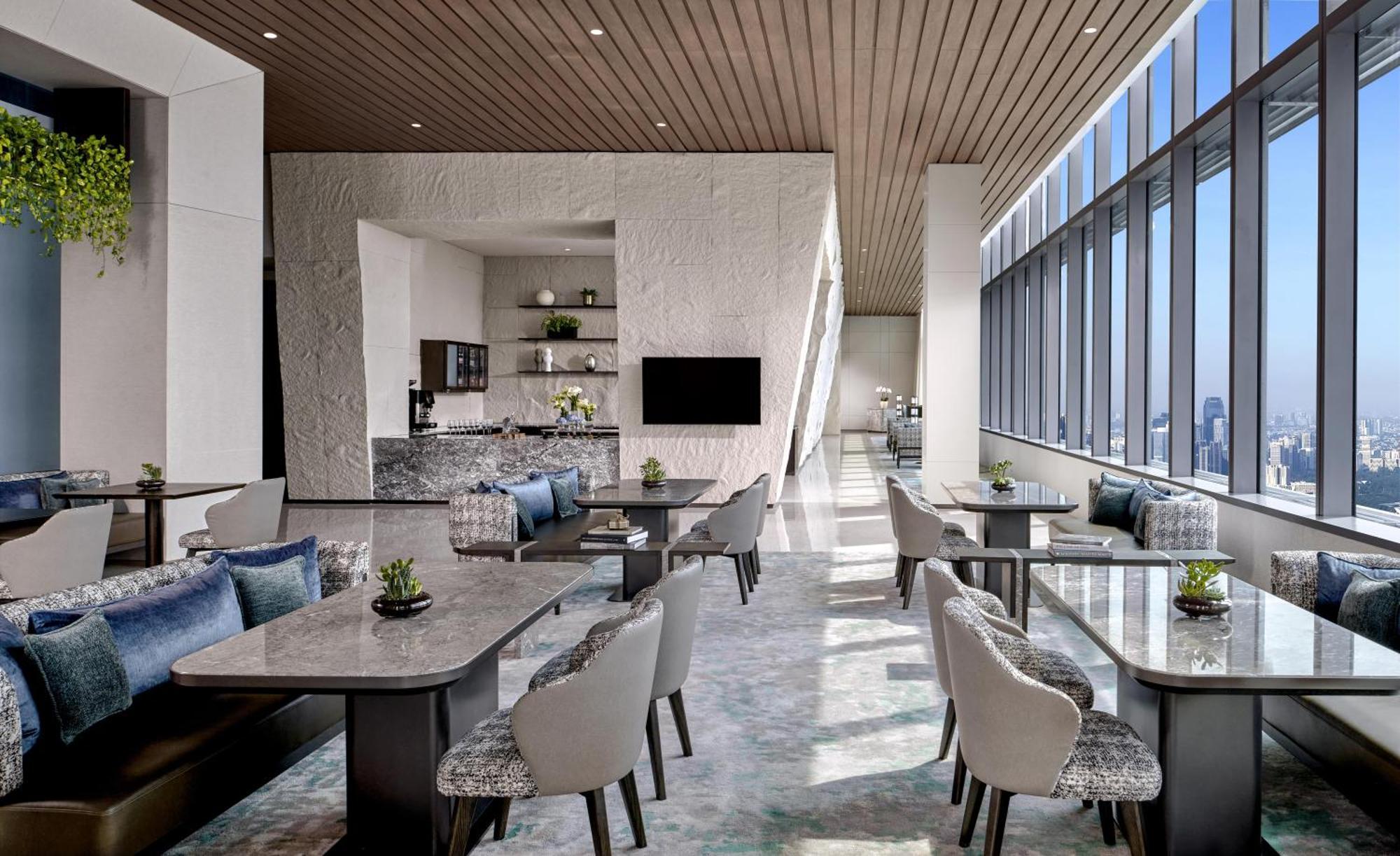 Pan Pacific Hotel 5*
