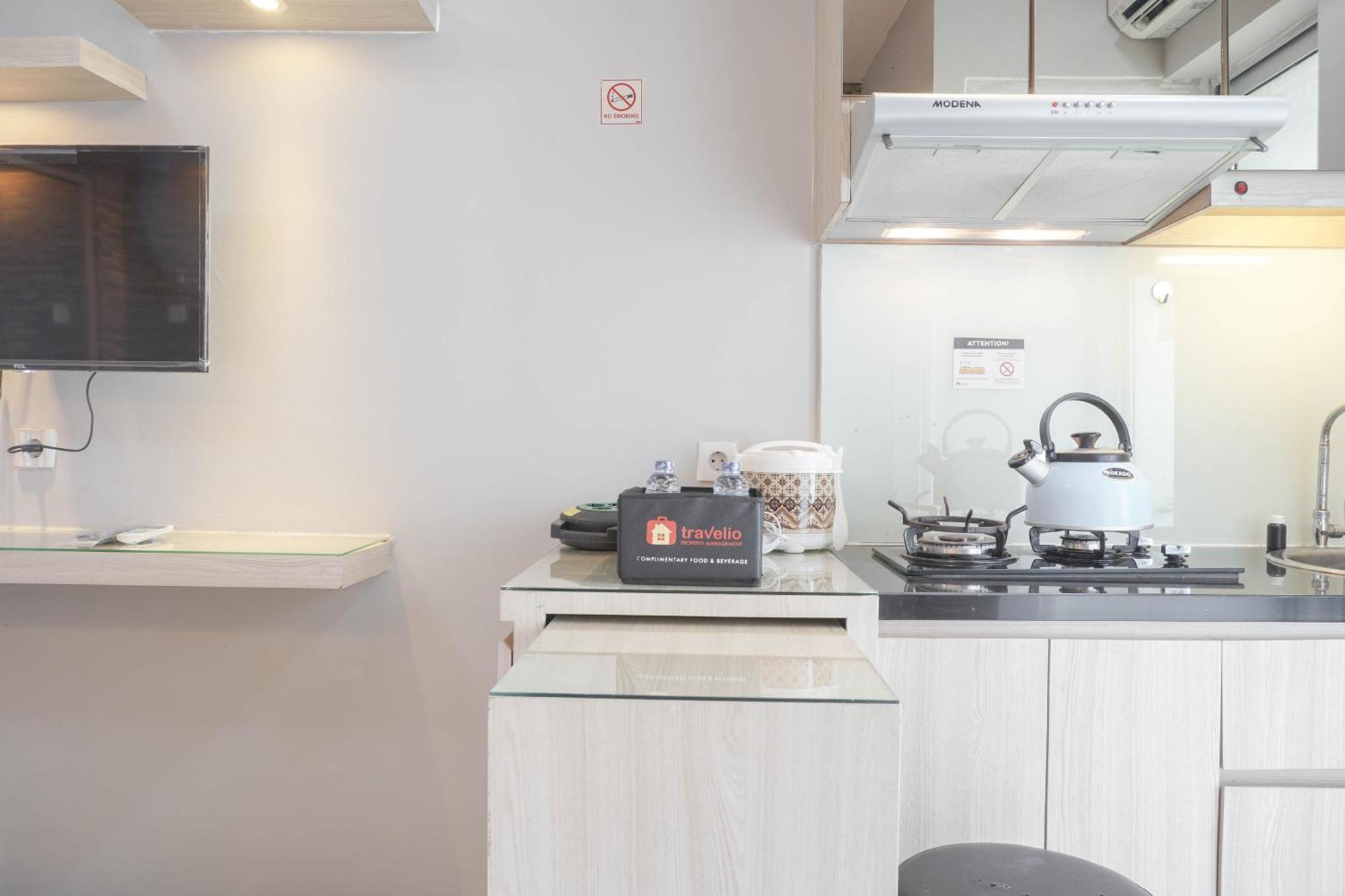 Well Designed And Cozy At Bassura By Travelio Jakarta