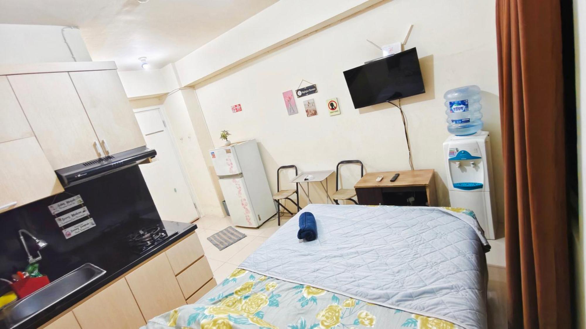 Pramuka Khách sạn tình yêu