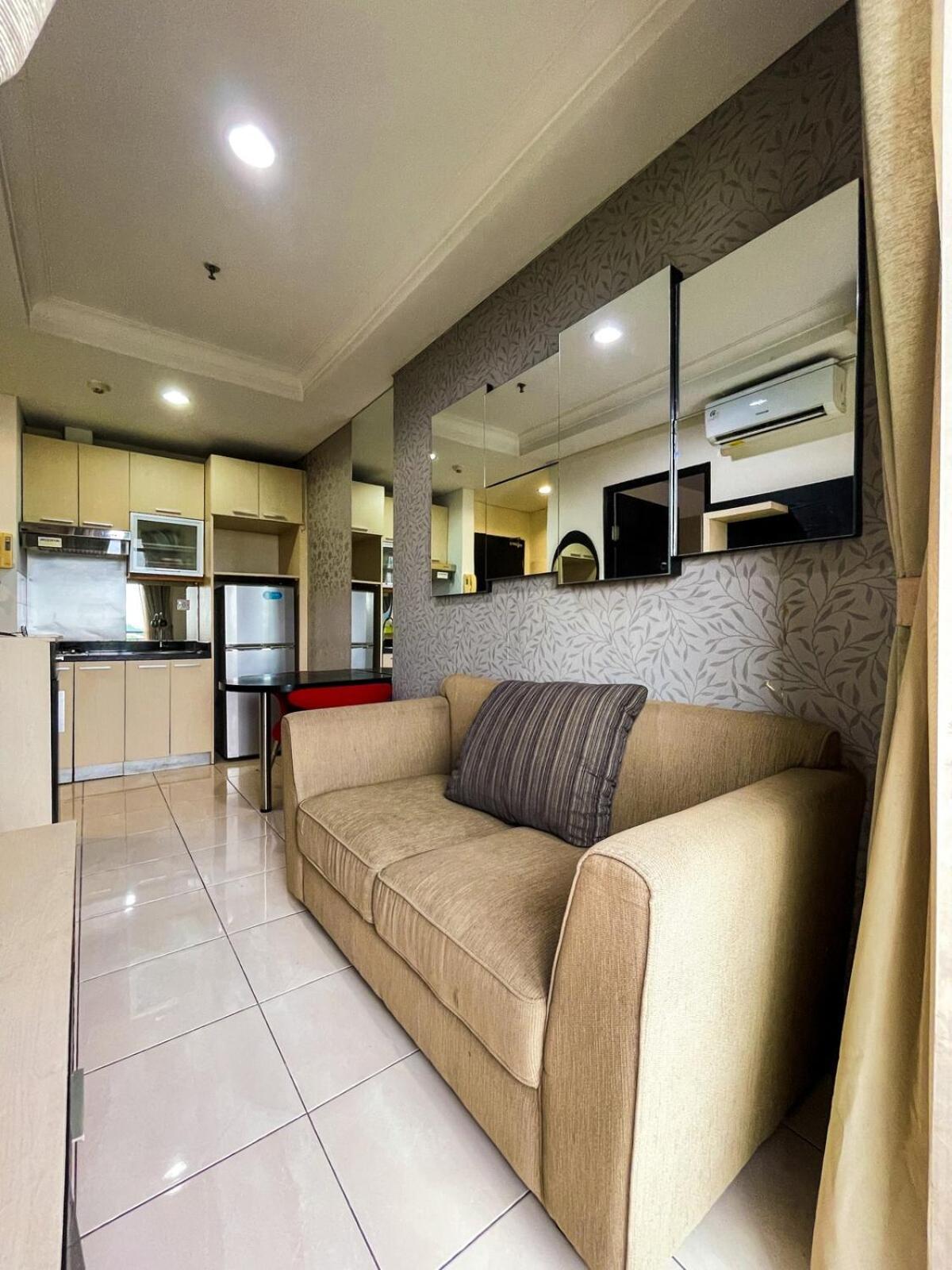Gardenia Bolevard 1br With Pool Apartment