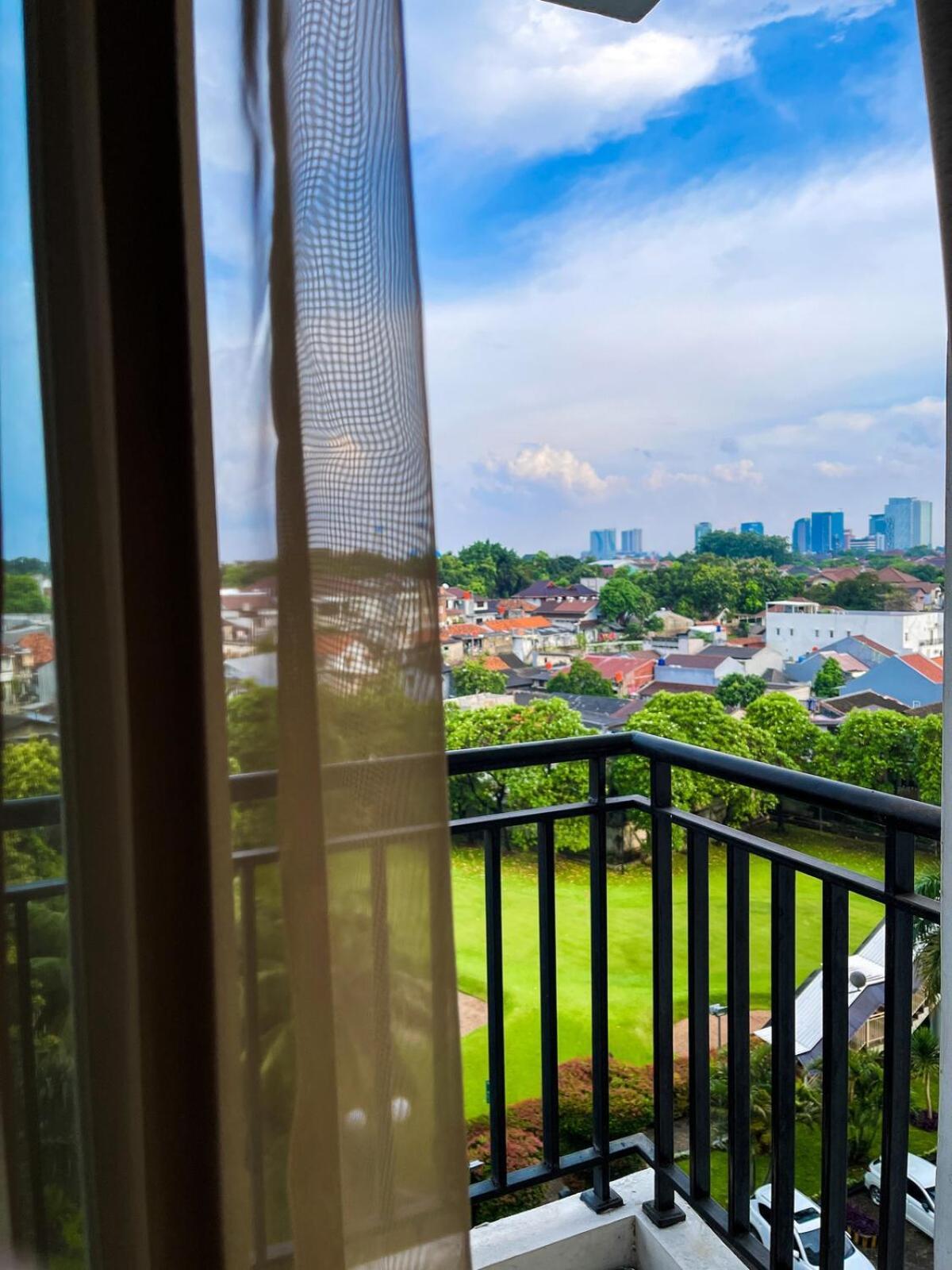 Gardenia Bolevard 1br With Pool Jakarta