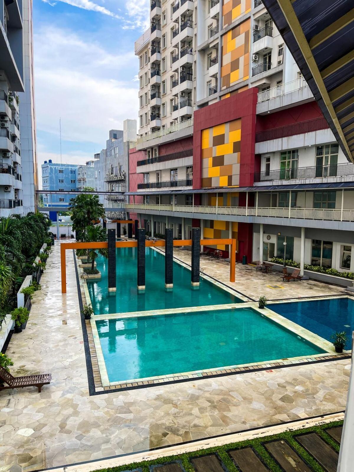 Gardenia Bolevard 1br With Pool Apartment Jakarta