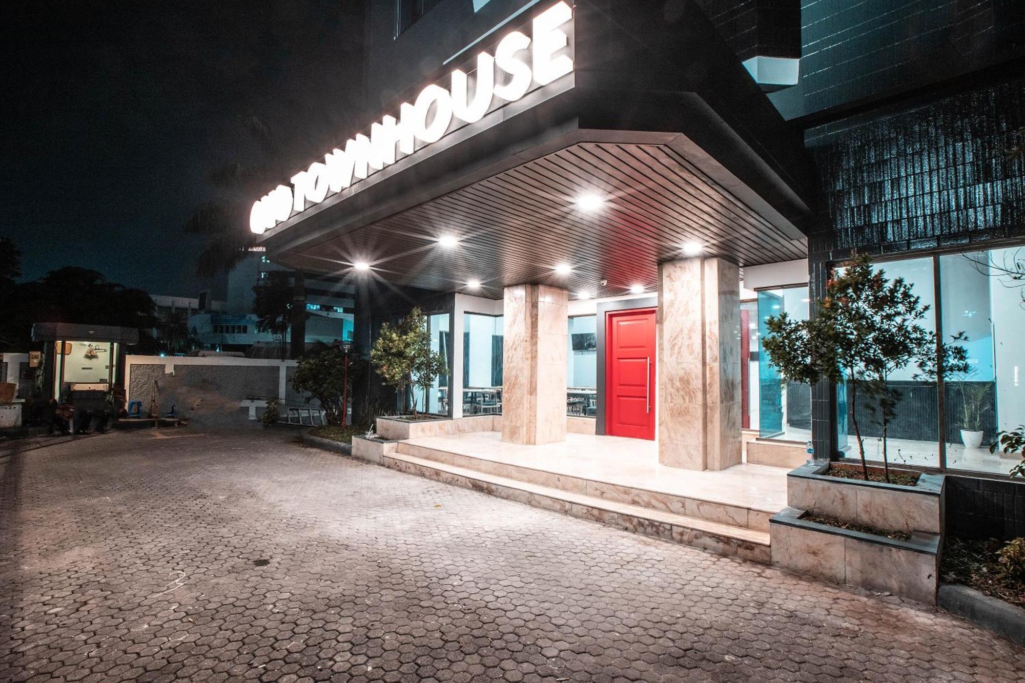 Super Oyo Townhouse 1 Salemba Hotel
