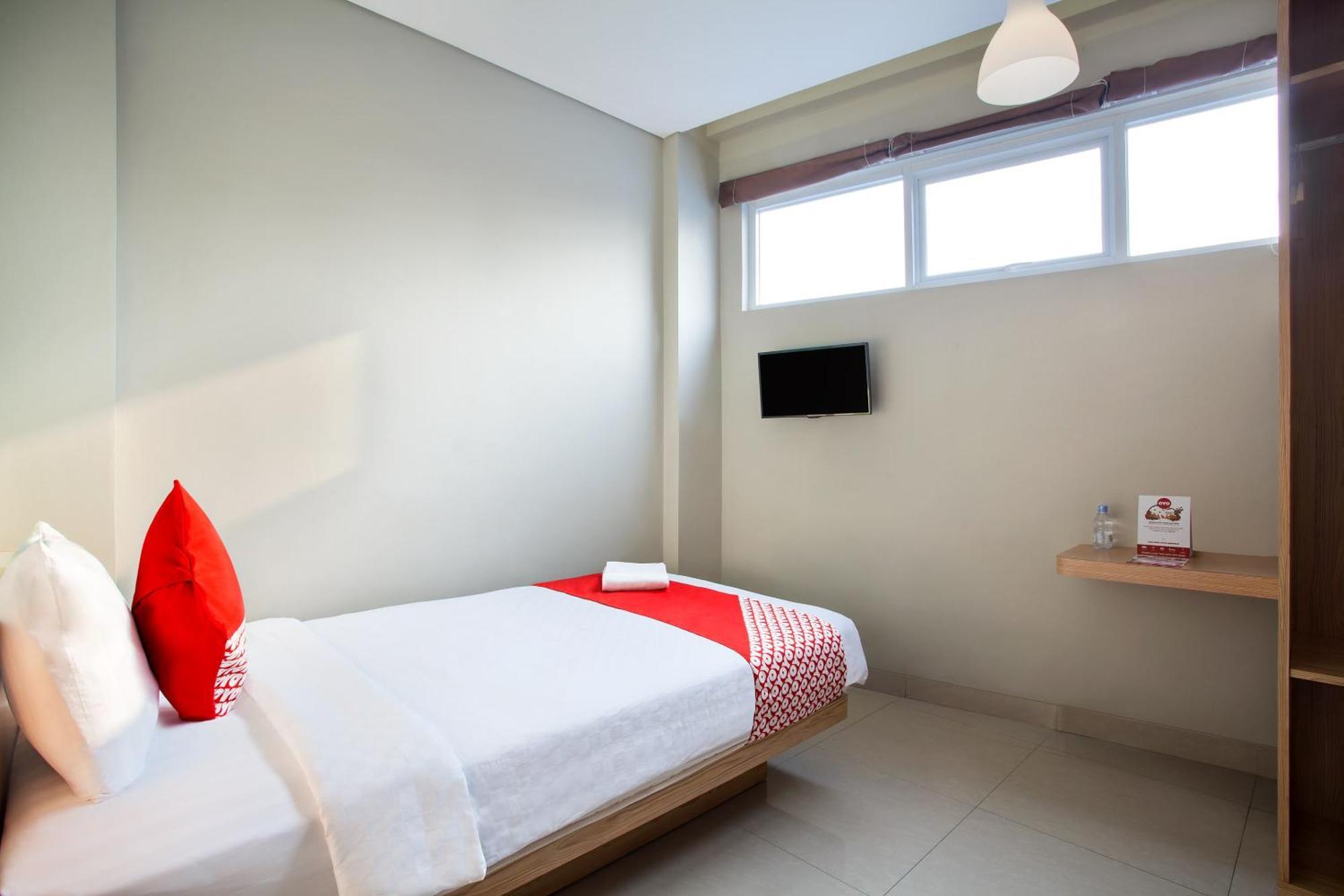 Super Oyo Flagship 101 Apple Platinum Hotel Jakarta