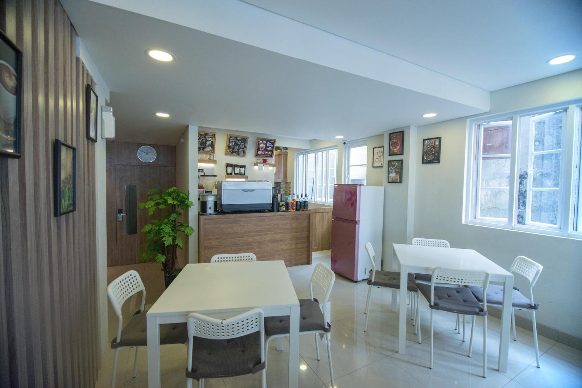 Hotel Super Oyo Flagship 101 Apple Platinum 3*