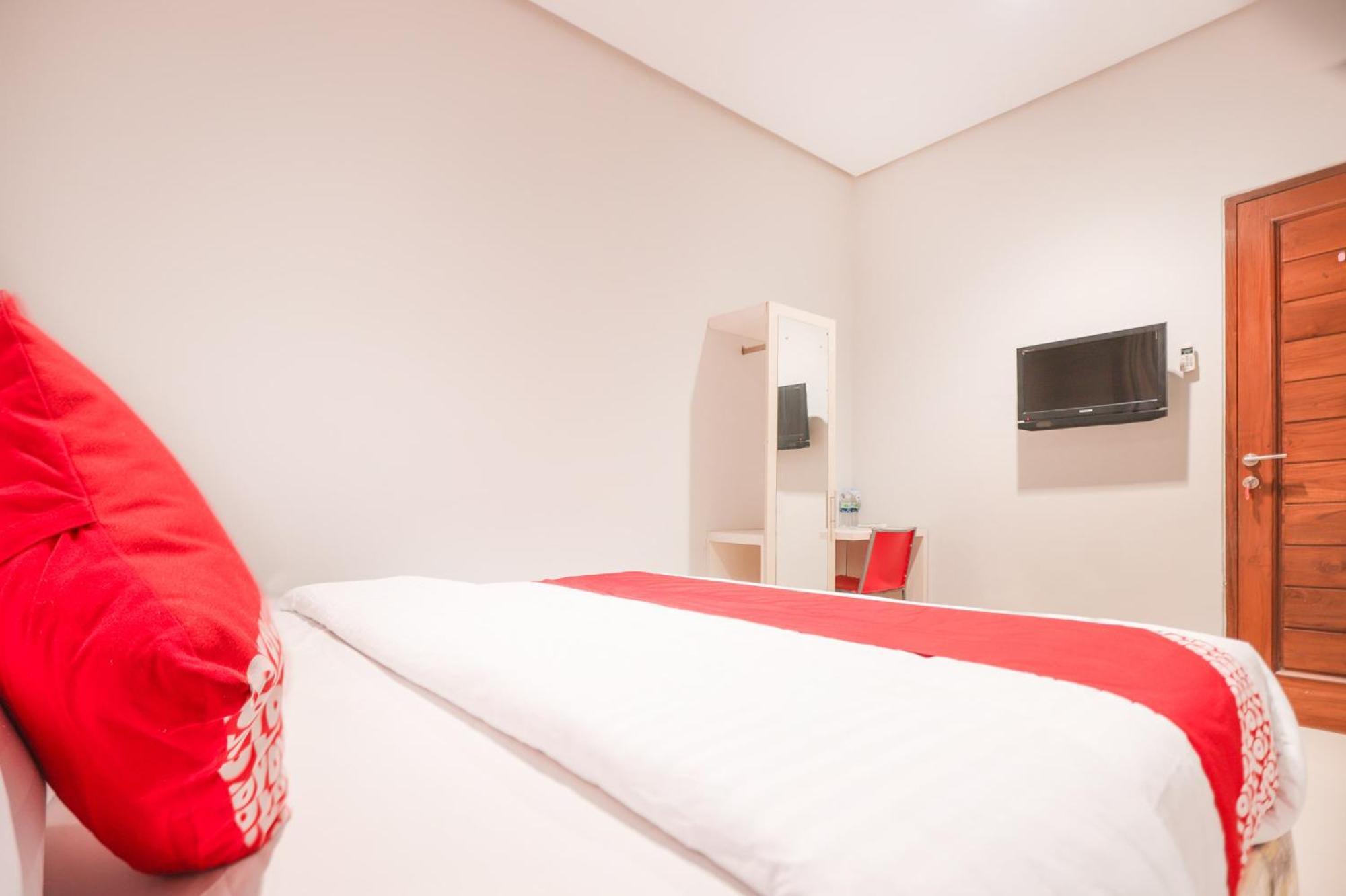 Hotel Oyo 148 Cempaka Place Jakarta