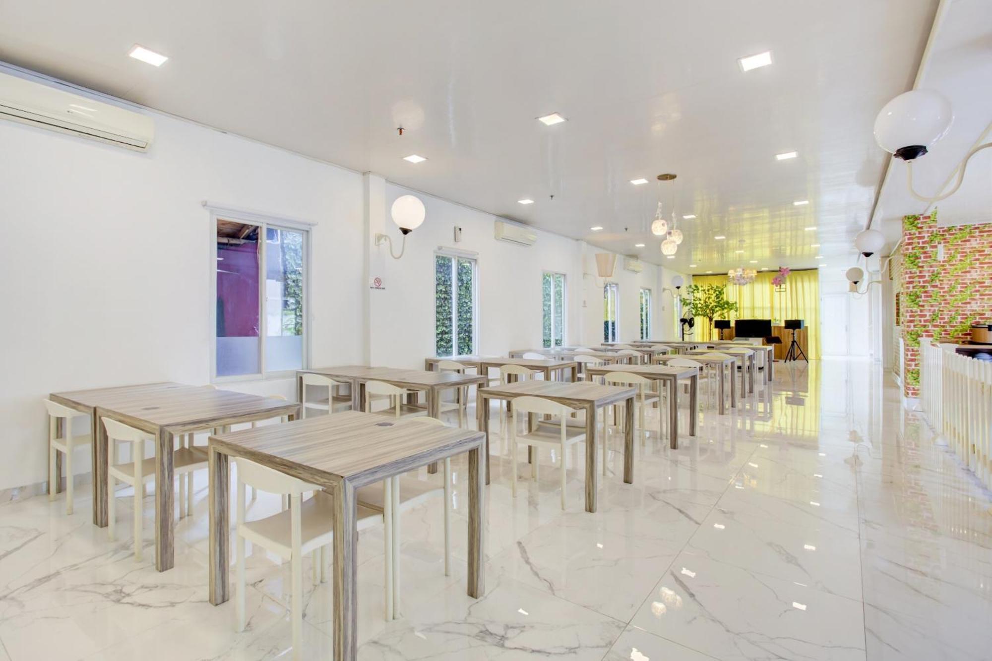 Hotel Collection O Gambir Near Masjid Istiqlal Formerly Aleander 3*