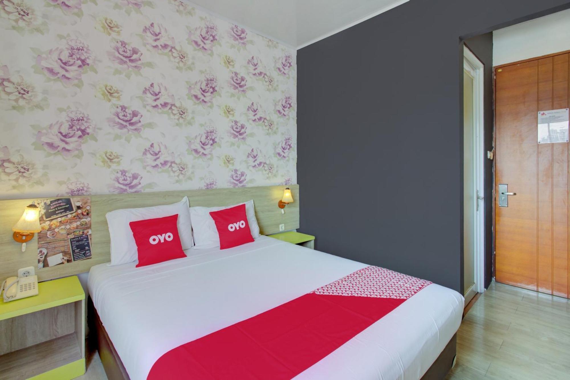 Hotel Collection O Gambir Near Masjid Istiqlal Formerly Aleander