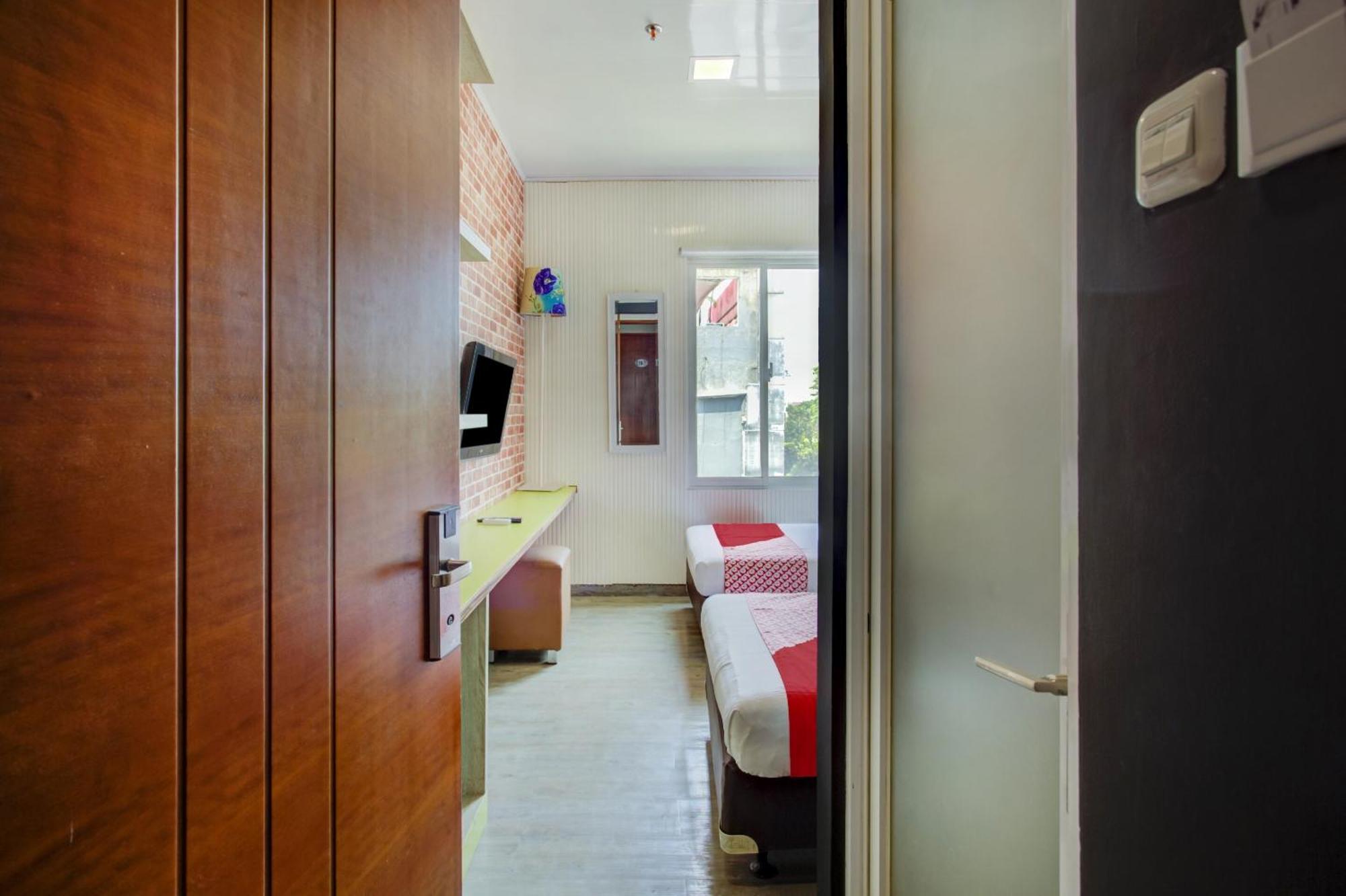 Hotel Collection O Gambir Near Masjid Istiqlal Formerly Aleander 3*