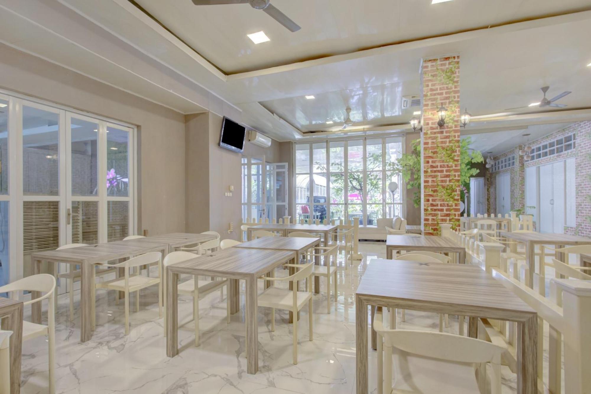 O Gambir Near Juanda Station Formerly Bunga Dahlia Hotel
