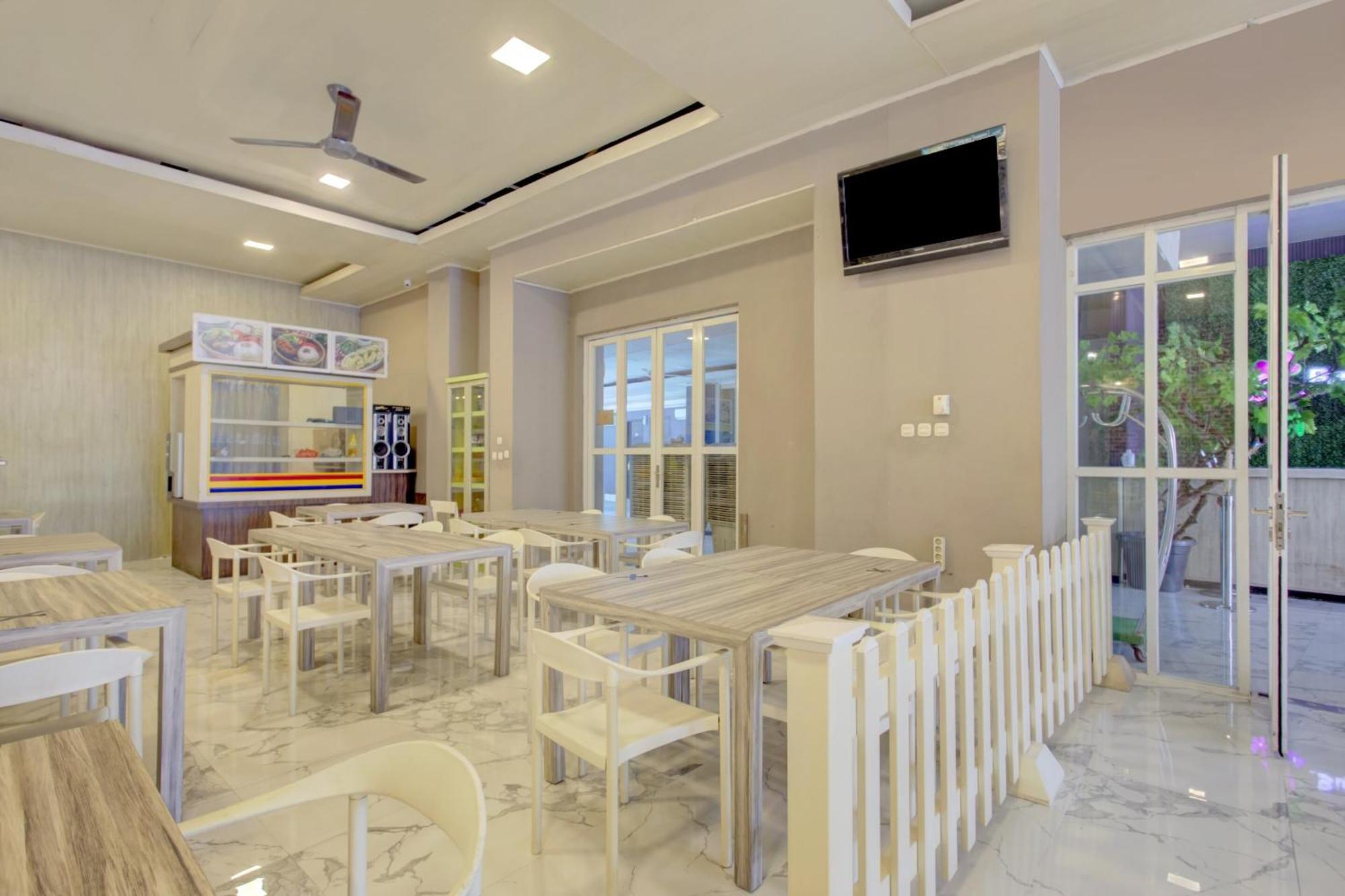 O Gambir Near Juanda Station Formerly Bunga Dahlia 3*