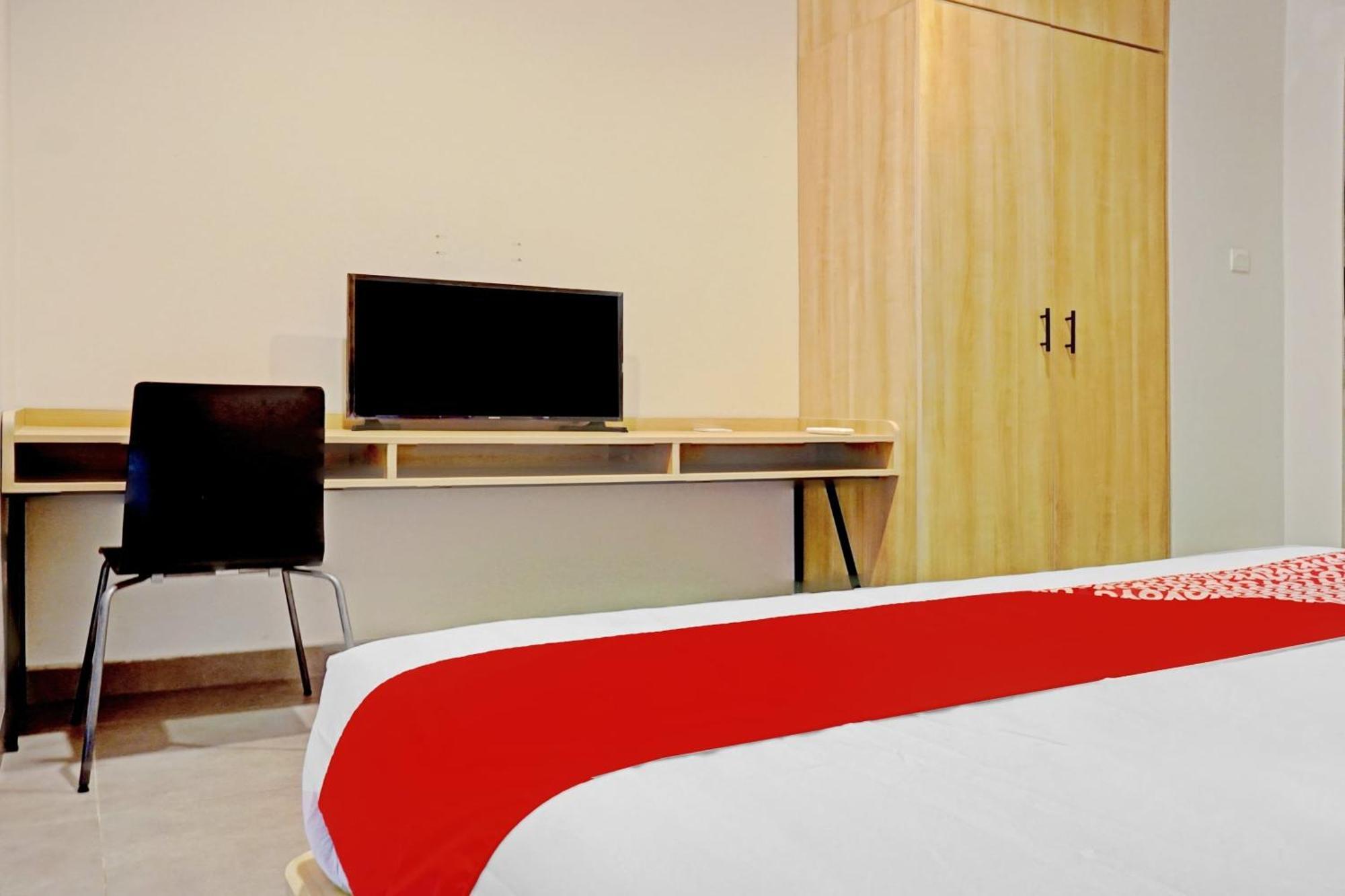 Hotel Oyo 90635 Tango Juliet 3*
