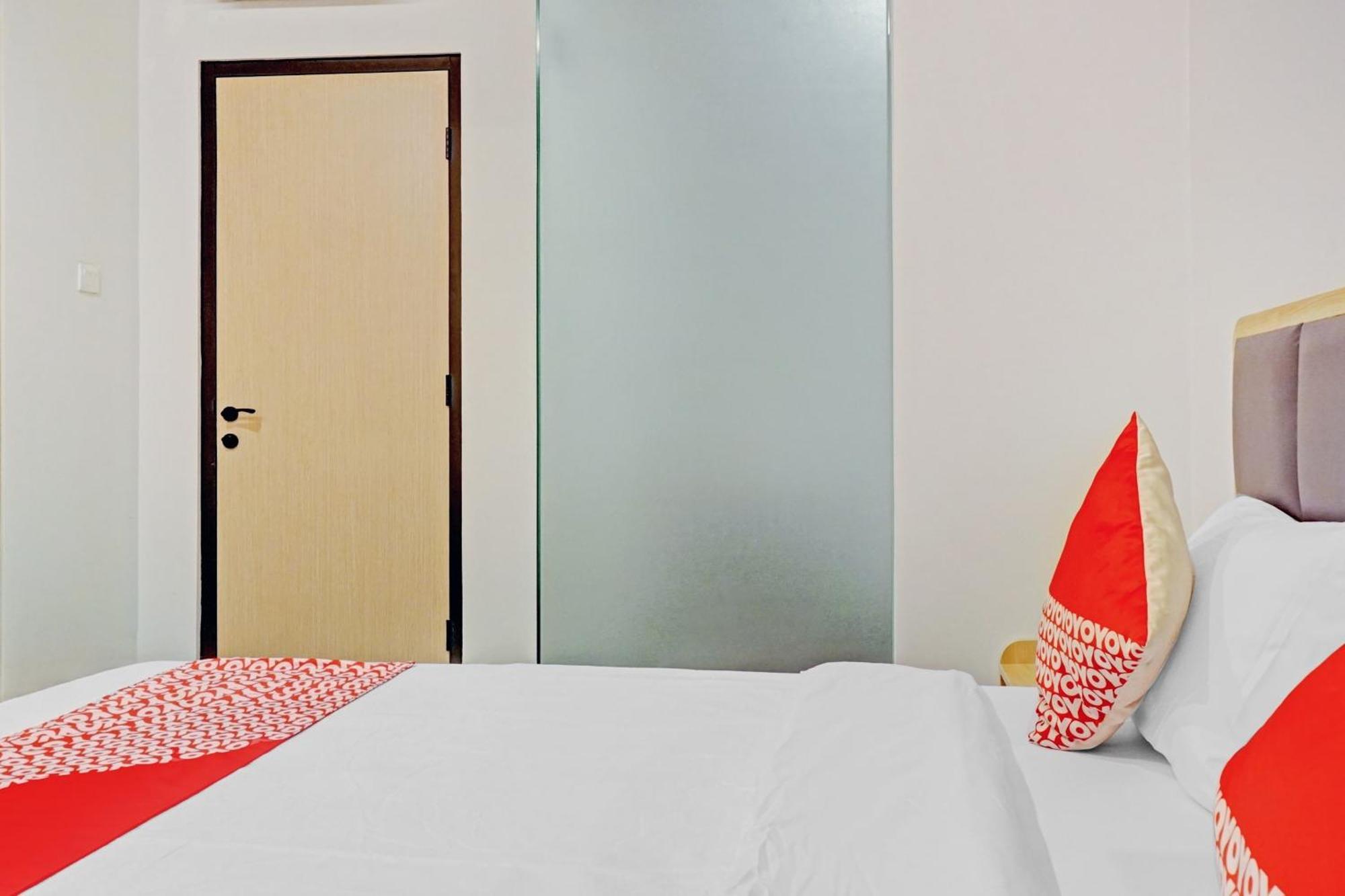 Oyo 90635 Tango Juliet Hotel 3*
