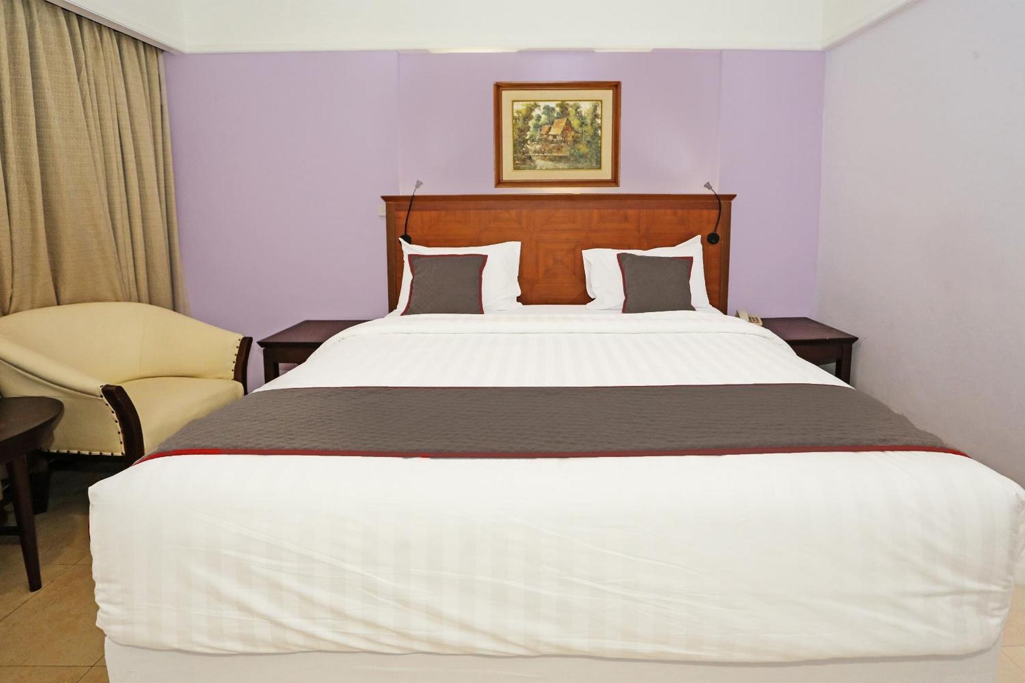 Collection O 91898 Series Kuningan 3* Jakarta