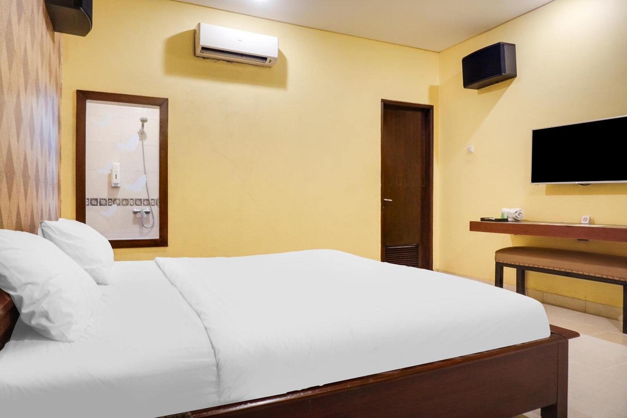 Super Oyo Townhouse Oak Bi Executive Jacarta