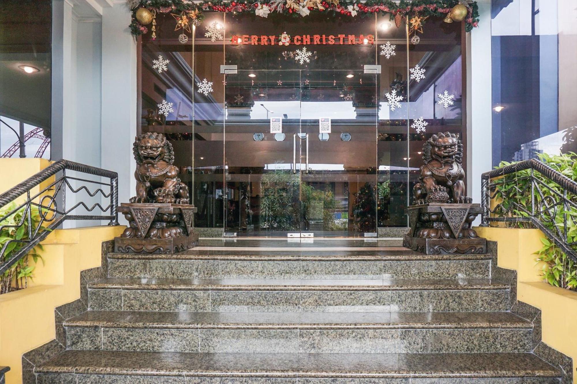 Hotel Super Oyo Townhouse Oak Bi Executive Jacarta