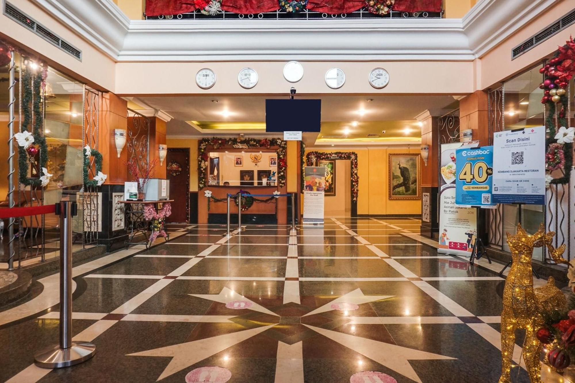 Hotel Super Oyo Townhouse Oak Bi Executive