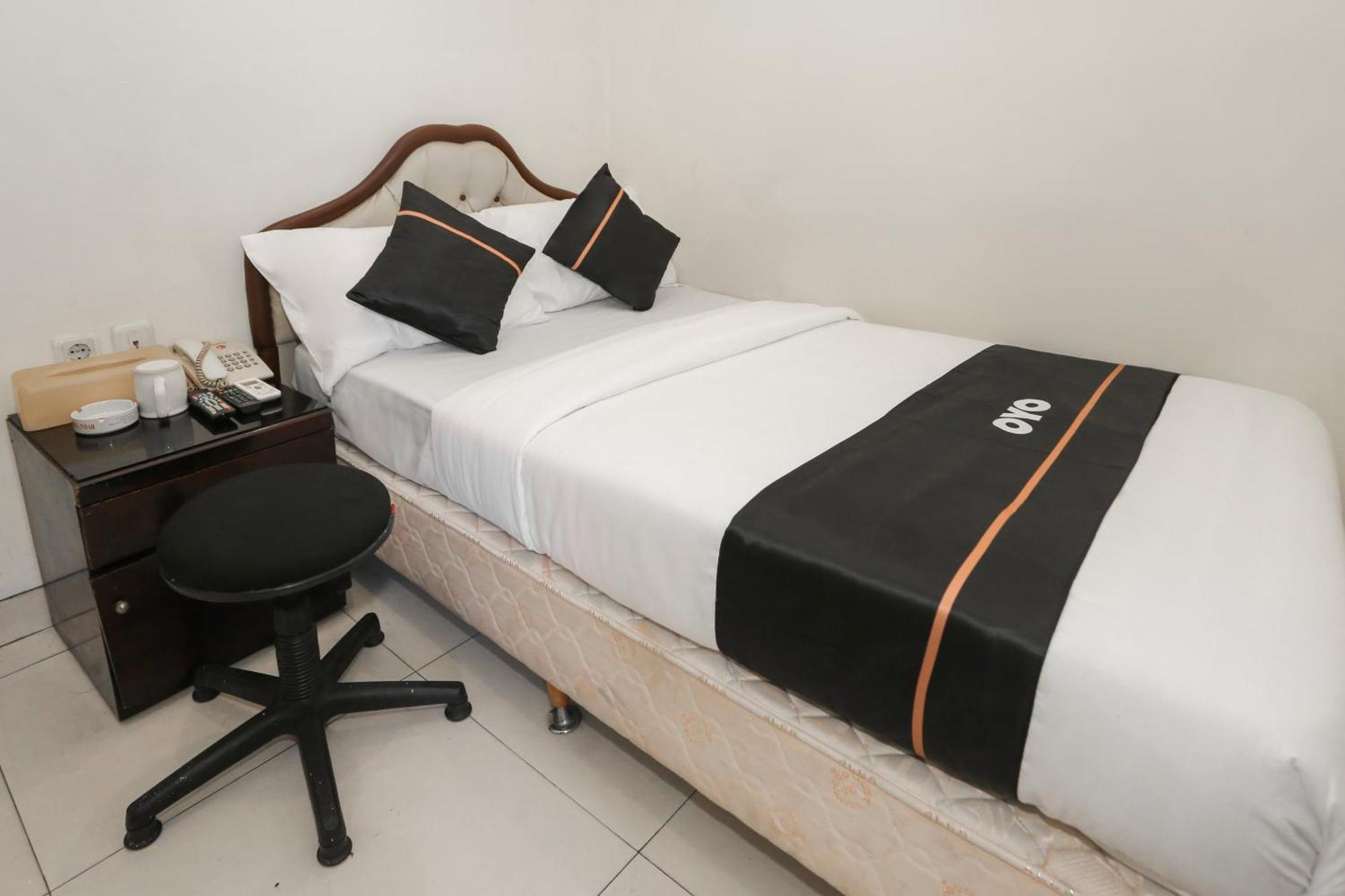 Hotel Townhouse Oak J&b Gunung Sahari Jacarta