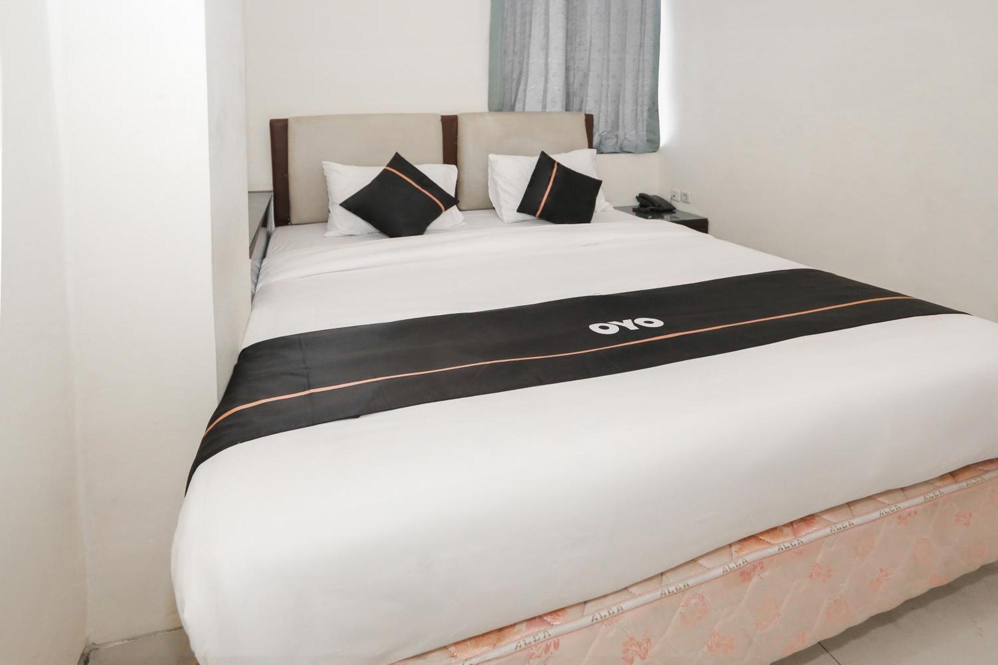 Hotel Townhouse Oak J&b Gunung Sahari