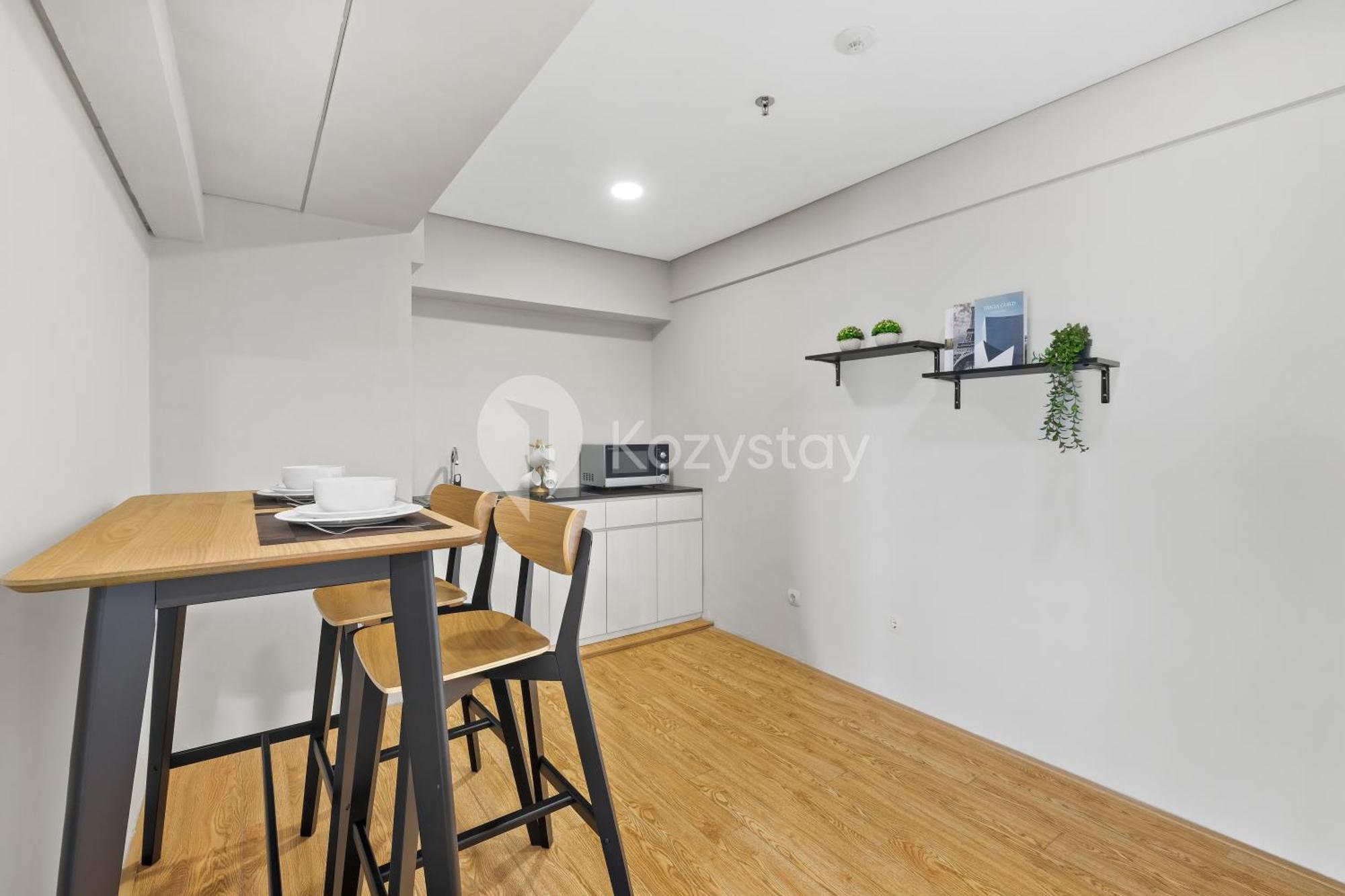 Magnolia By Kozystay - Kebon Jeruk Apartment *
