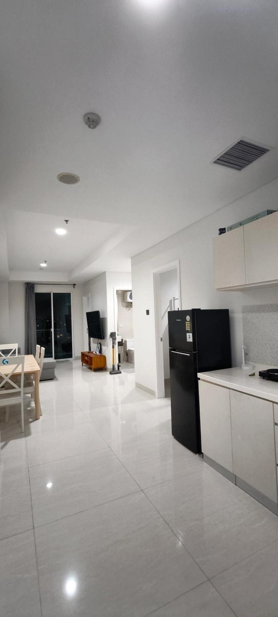 Grand & Spacious 2-bedroom Family Retreat Jakarta