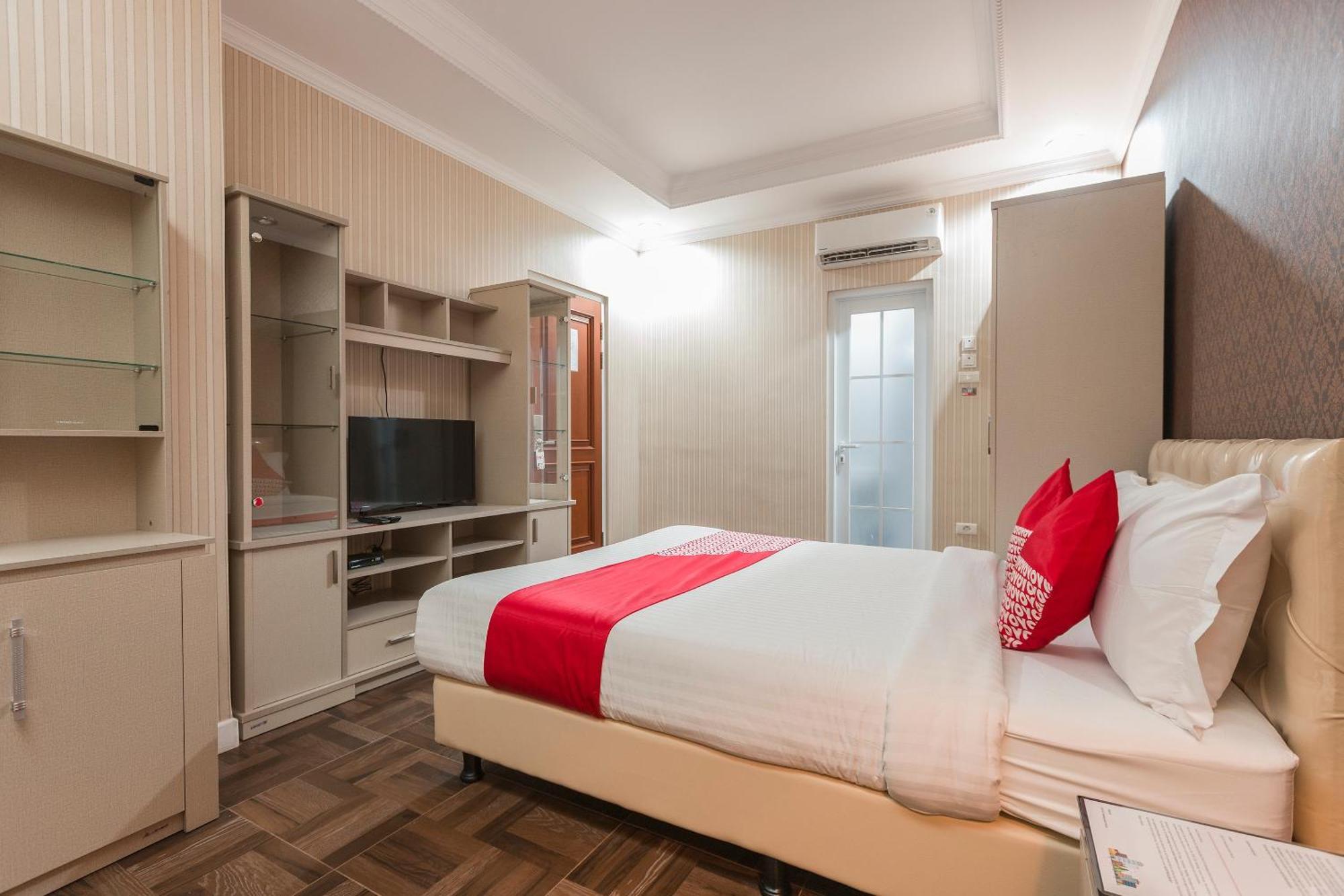 Super Oyo Capital O 371 Kwitang Hotel