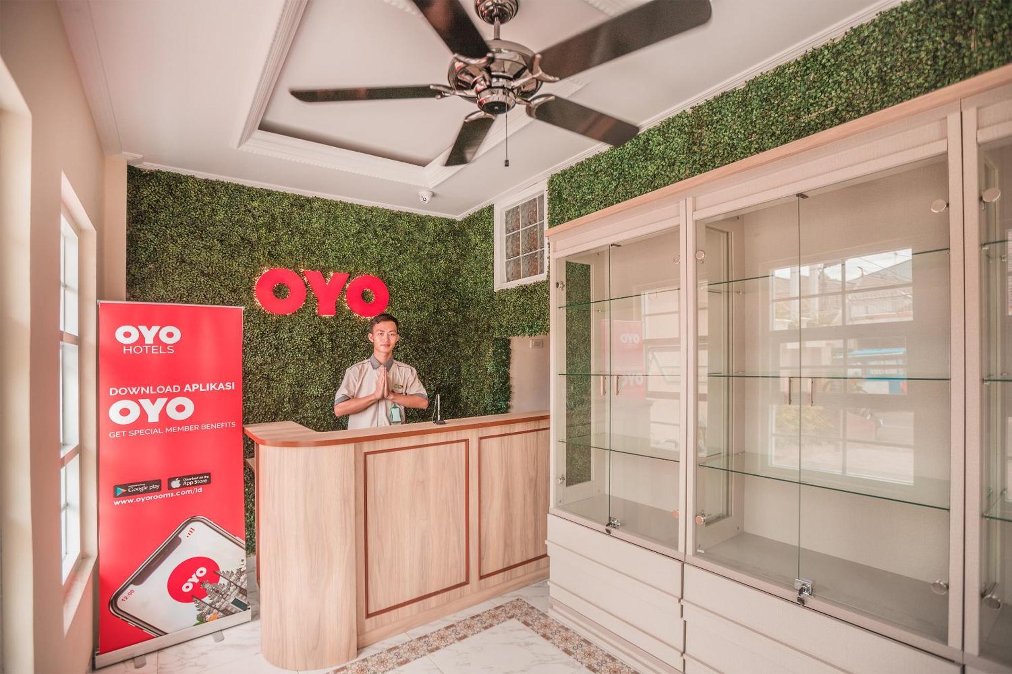 Hotel Super Oyo Capital O 371 Kwitang