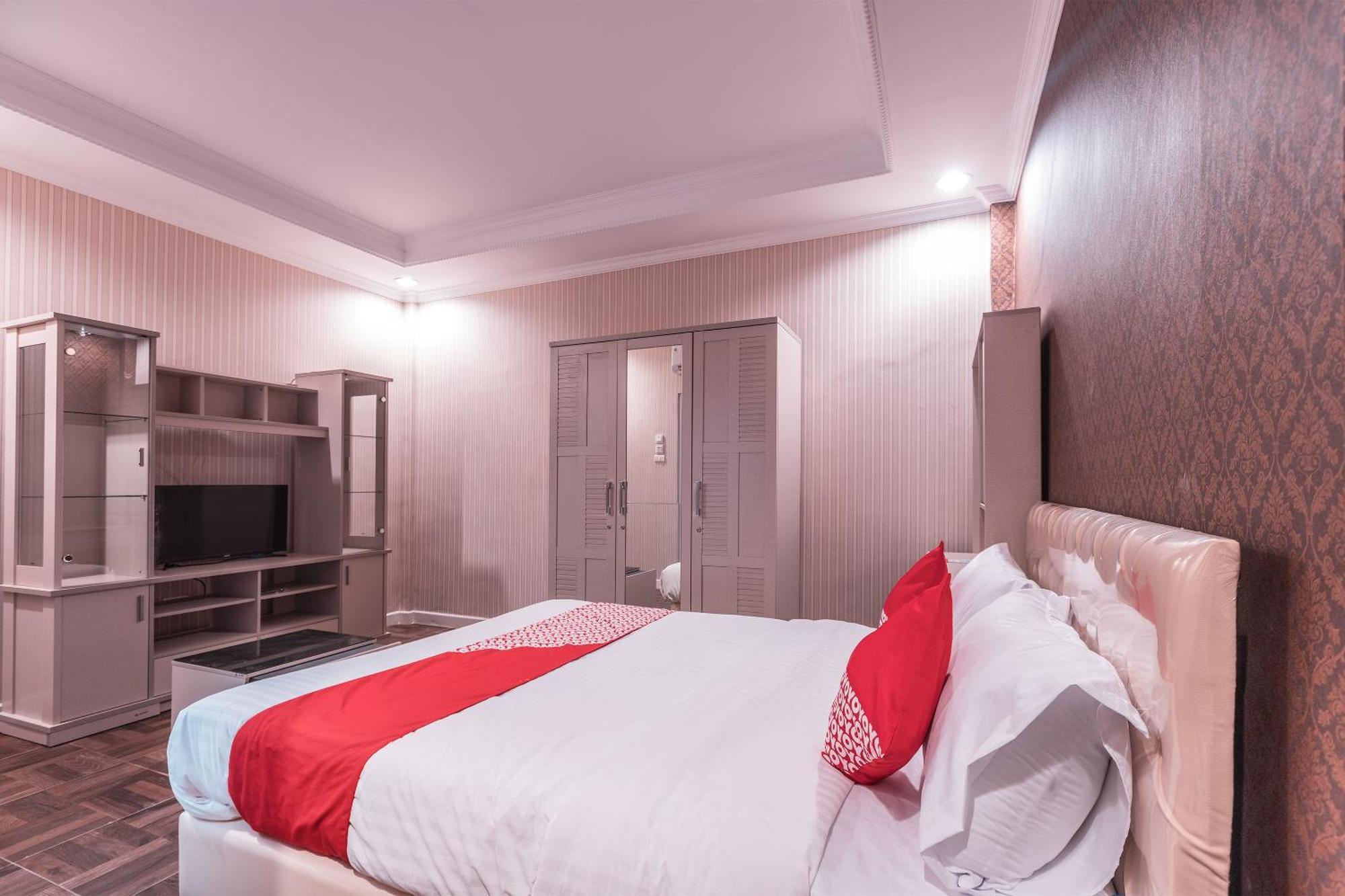Hotel Super Oyo Capital O 371 Kwitang