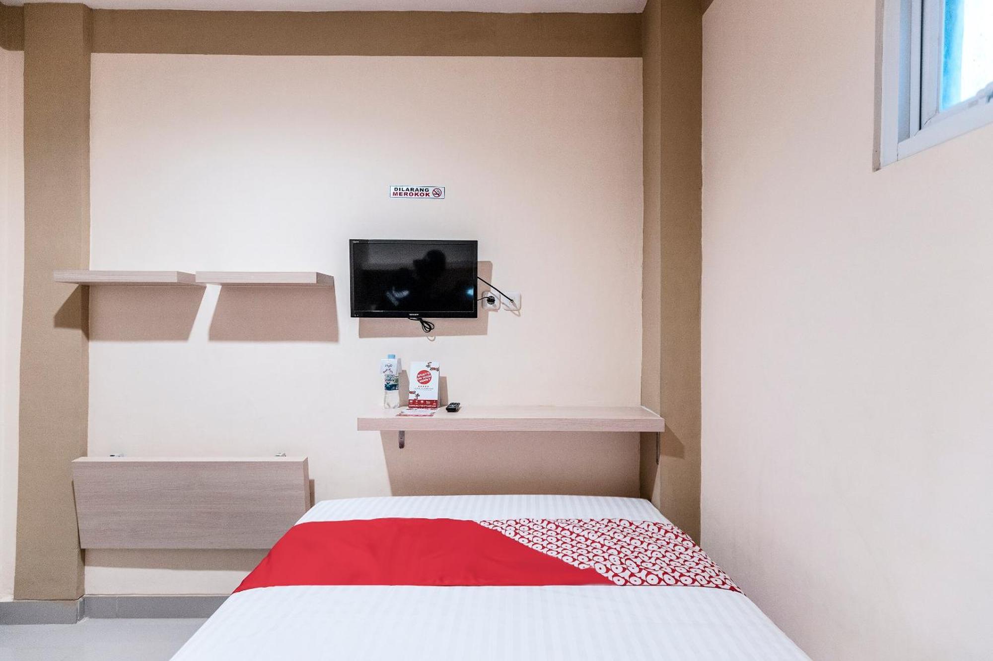 Hotel Oyo 478 Balcon Biru Jakarta