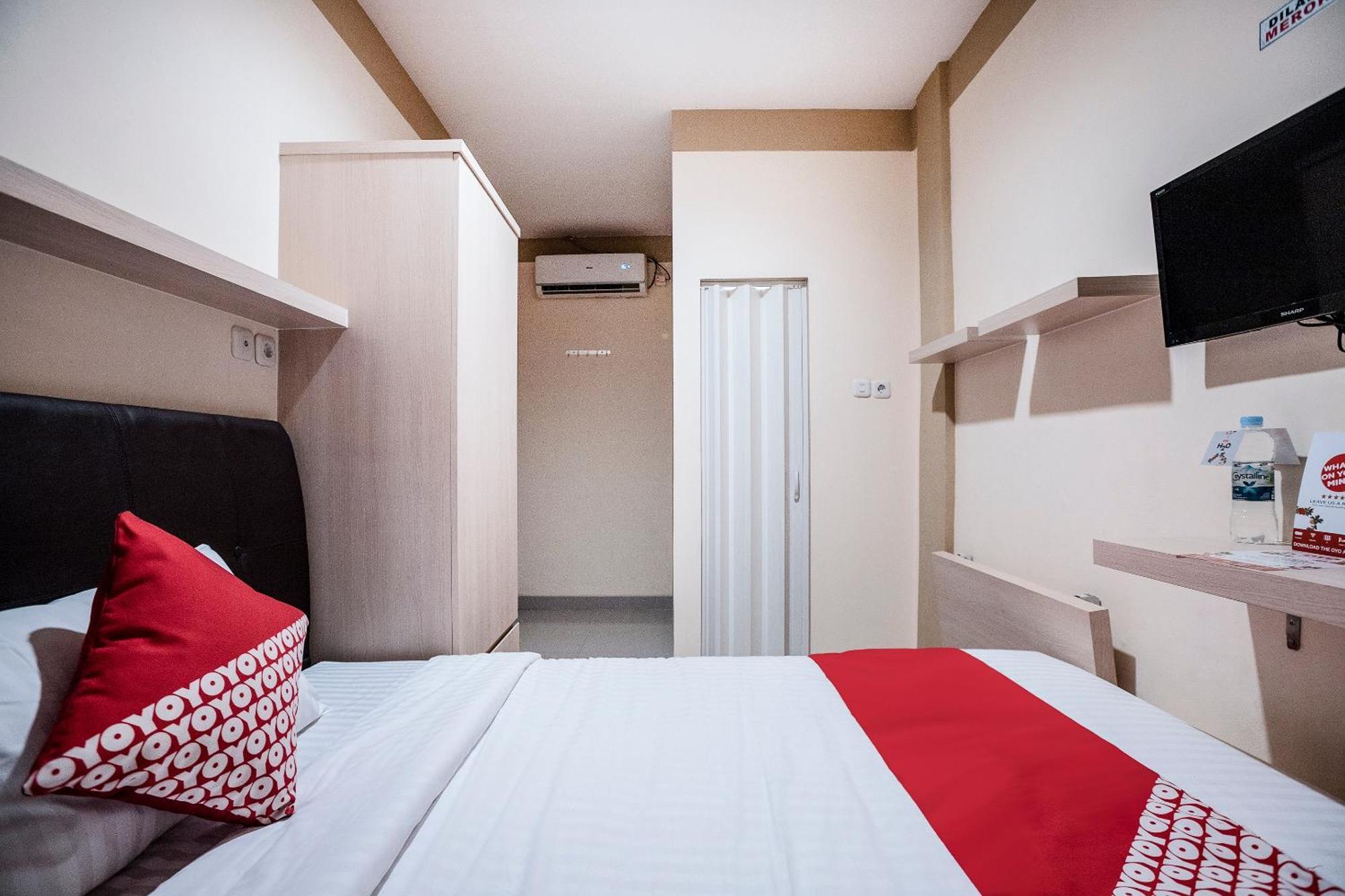 Hotel Oyo 478 Balcon Biru Jakarta