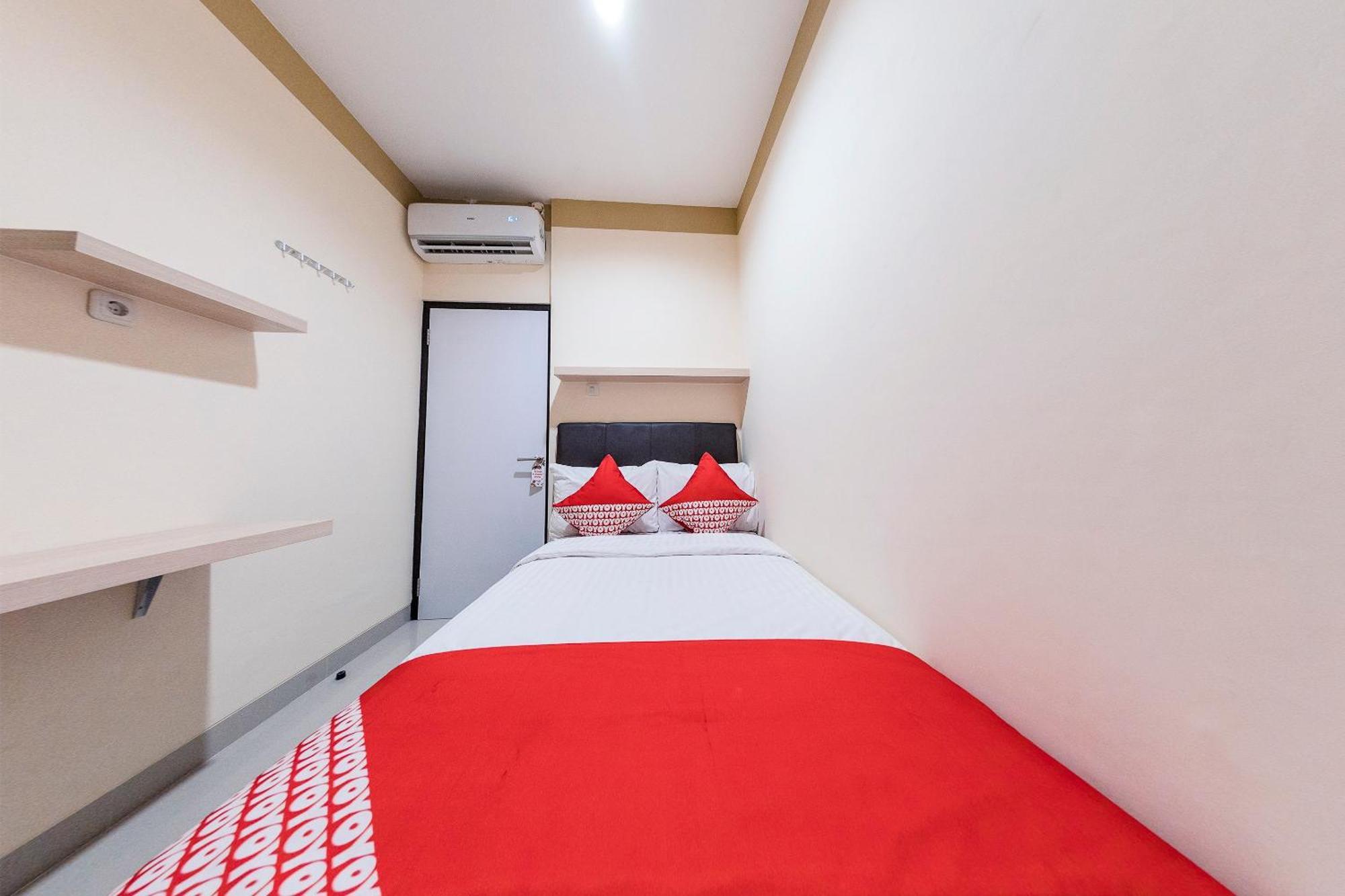 Hotel Oyo 478 Balcon Biru Jakarta