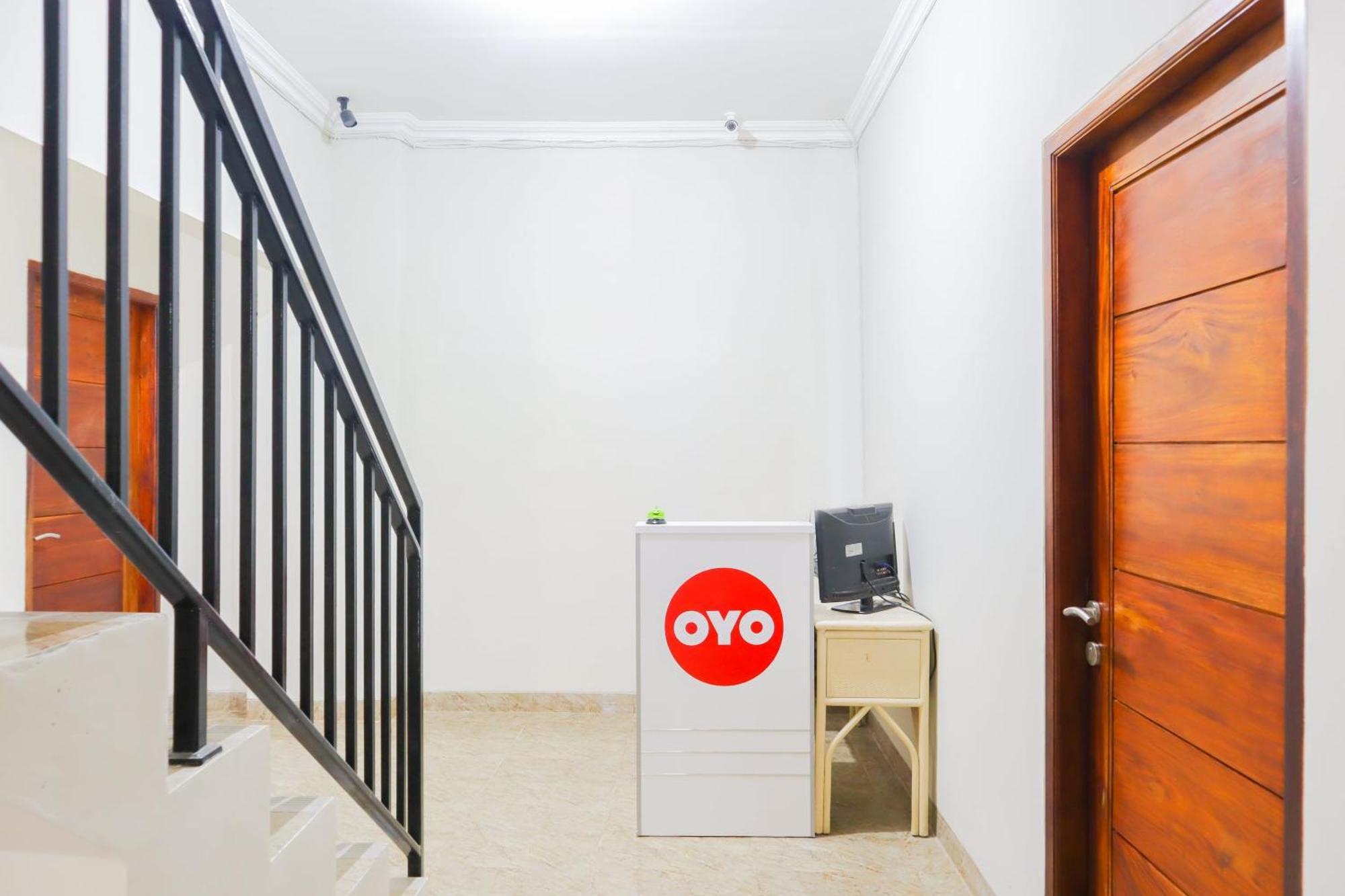 Oyo 1519 Axl 2*