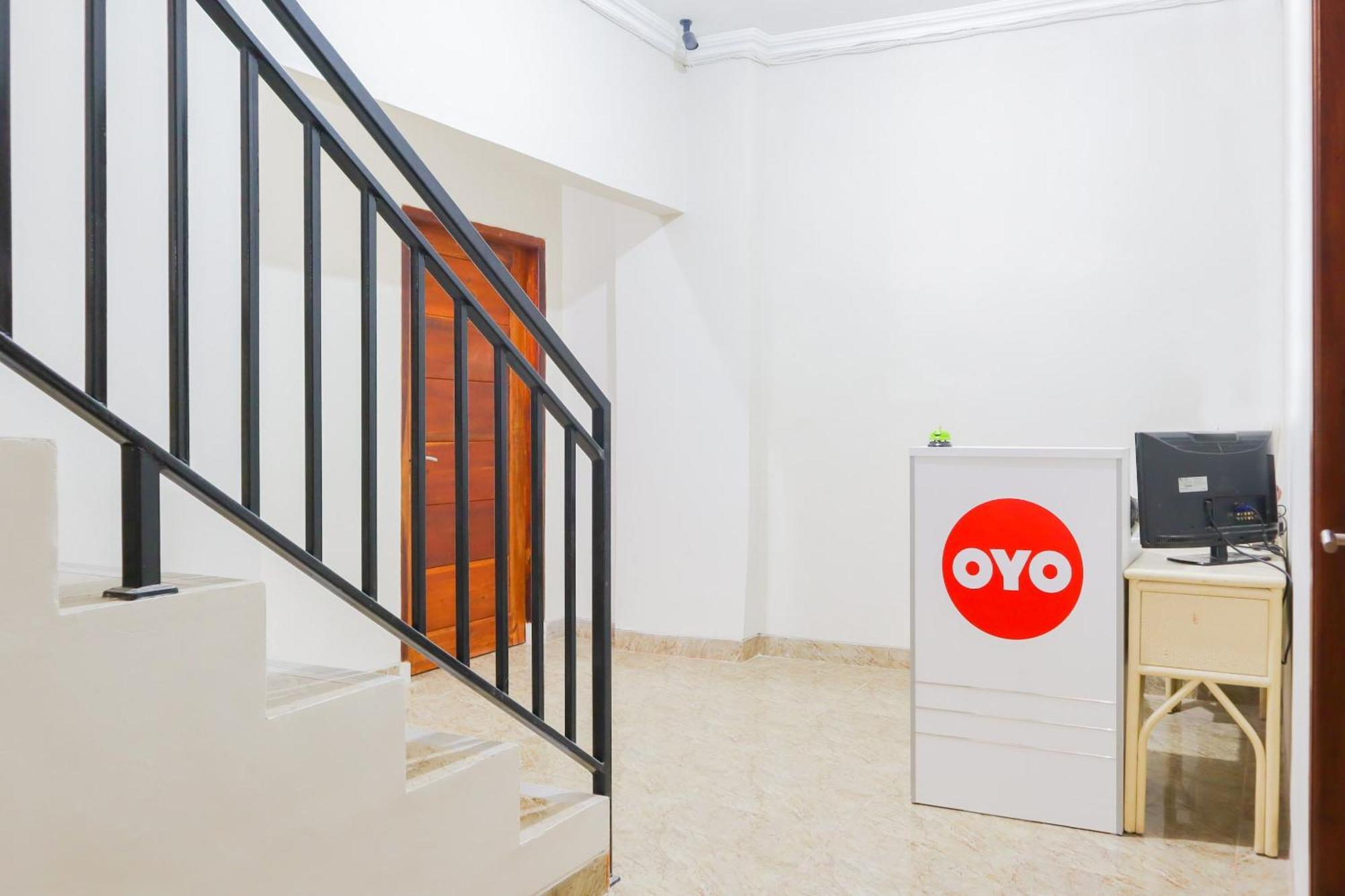 Oyo 1519 Axl 2*