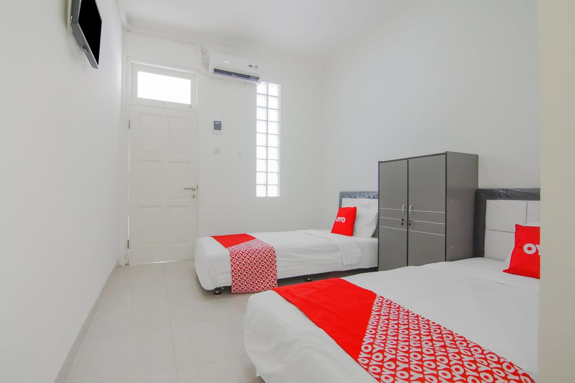 Super Oyo Capital O 90342 Kemang Garden Khách sạn