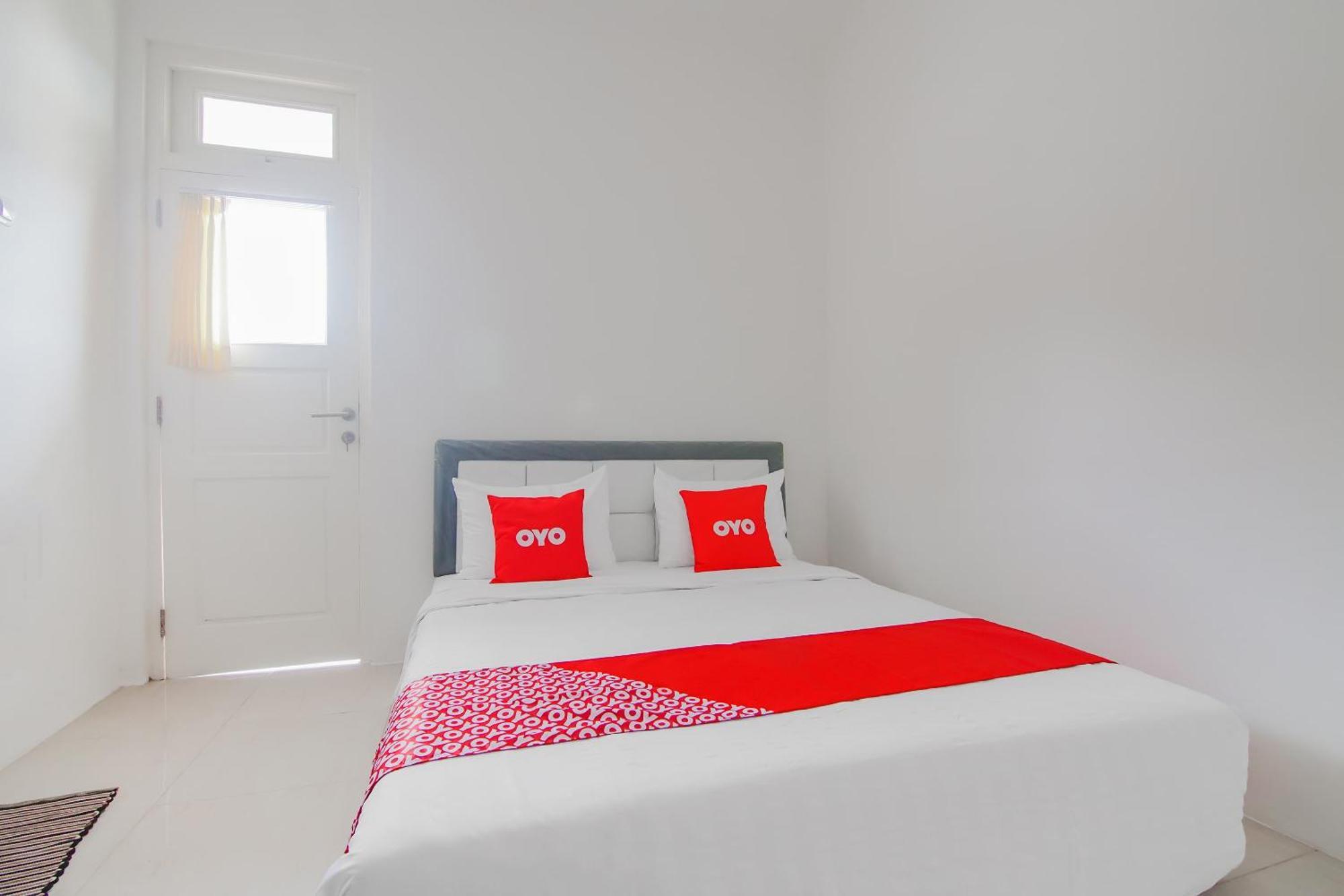 Super Oyo Capital O 90342 Kemang Garden Khách sạn Jakarta