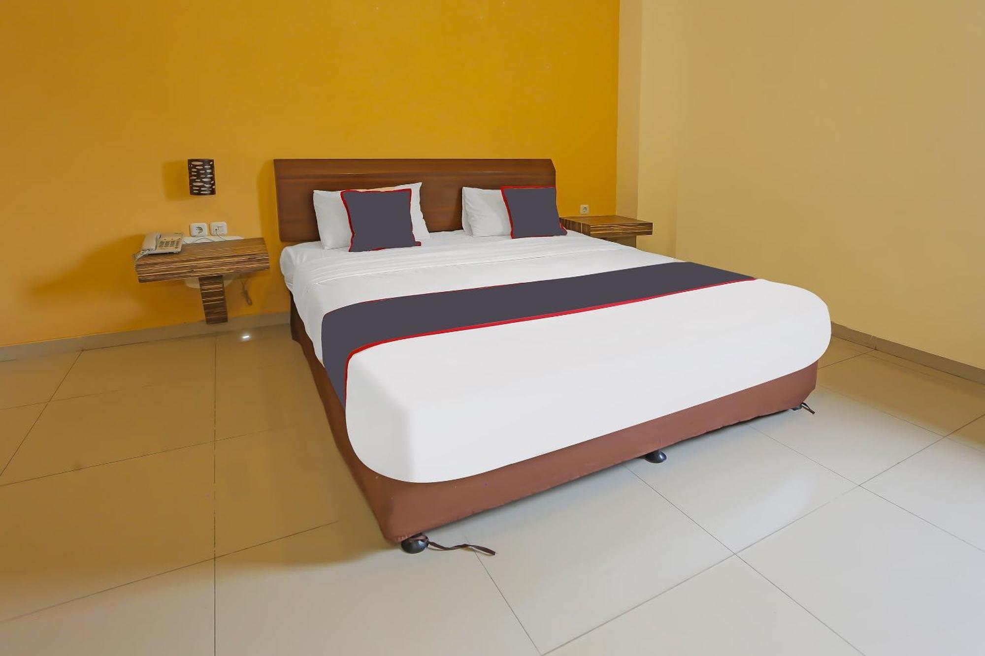Super Oyo Collection O 92130 Fiducia Kaji 3* Jakarta