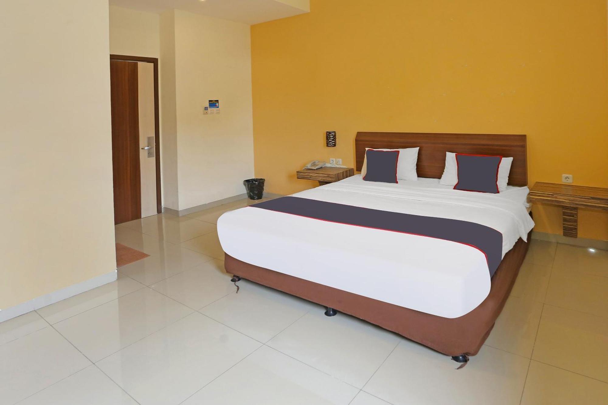 Super Oyo Collection O 92130 Fiducia Kaji 3*