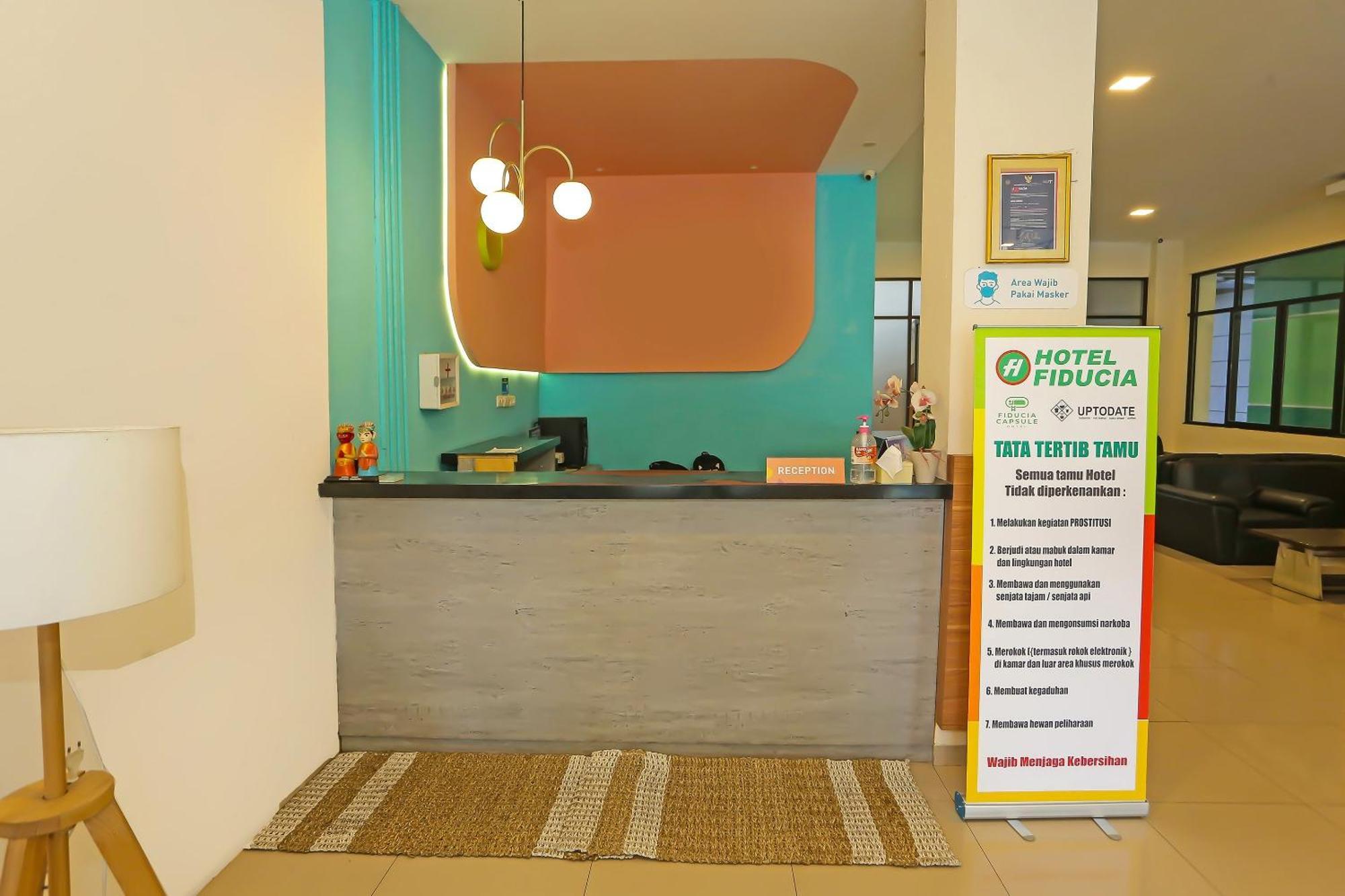 Super Oyo Collection O 92130 Fiducia Kaji Hotel 3*