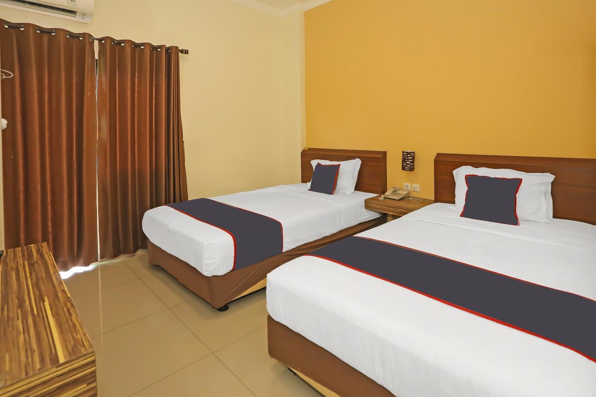 Super Oyo Collection O 92130 Fiducia Kaji Hotel 3*