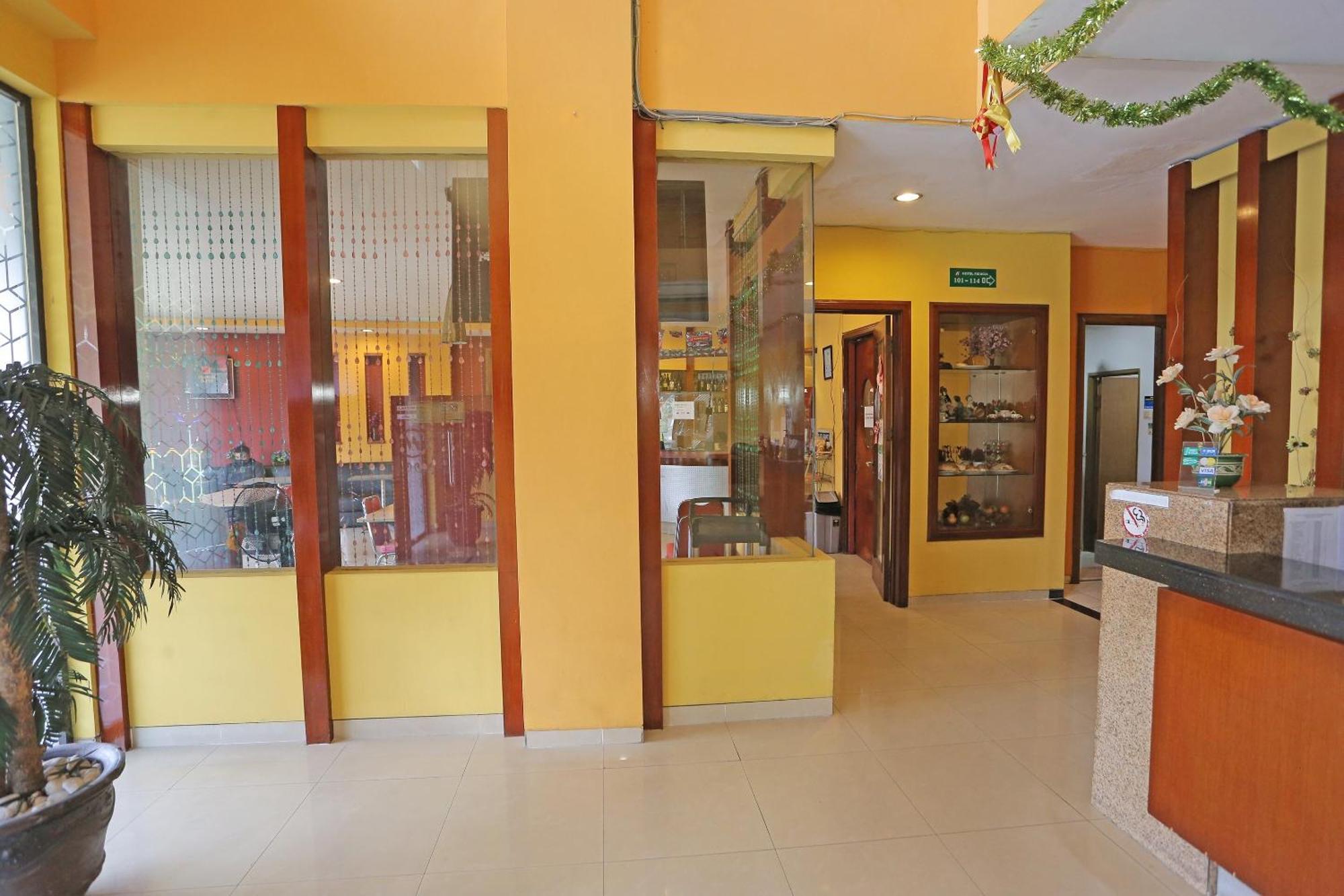 Townhouse Oak Fiducia Pasar Minggu Hotel Jacarta
